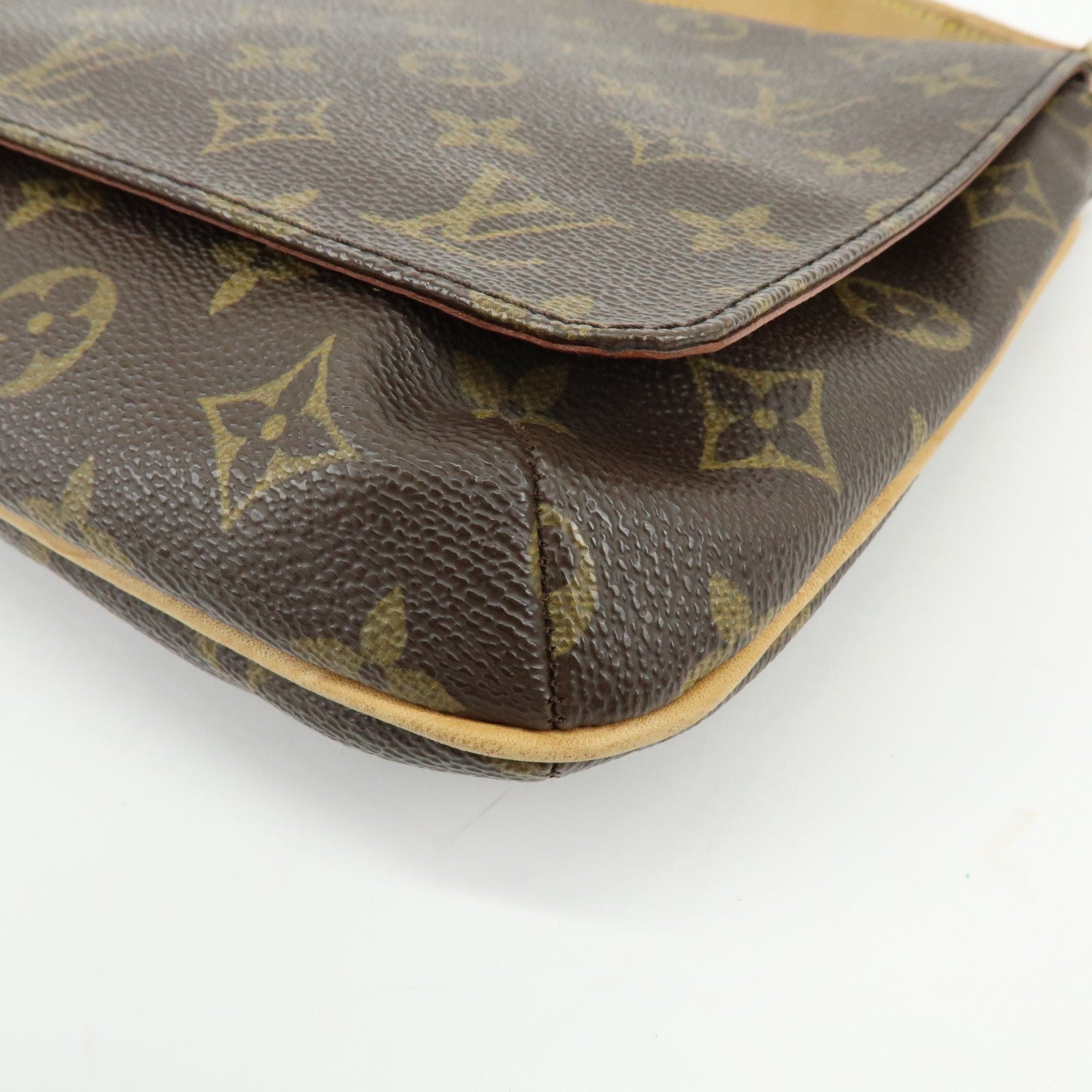 Louis Vuitton Monogram Musette Tango Shoulder Bag - Brown, Monogram Canvas