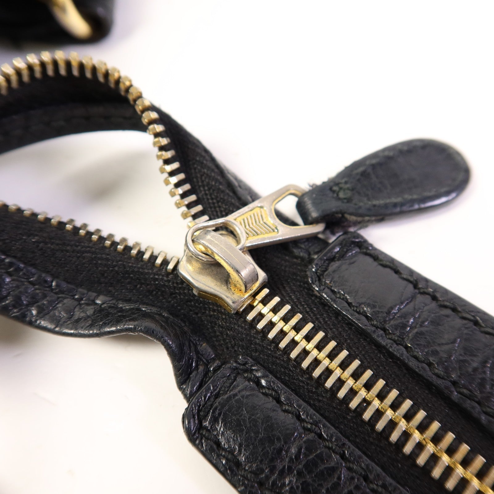 Balenciaga GHW Giant Velo 2 Way Shoulder Bag - Black, Calfskin Leather 