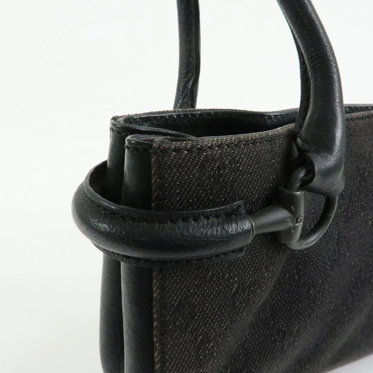 Gucci GG Denim Shoulder bag