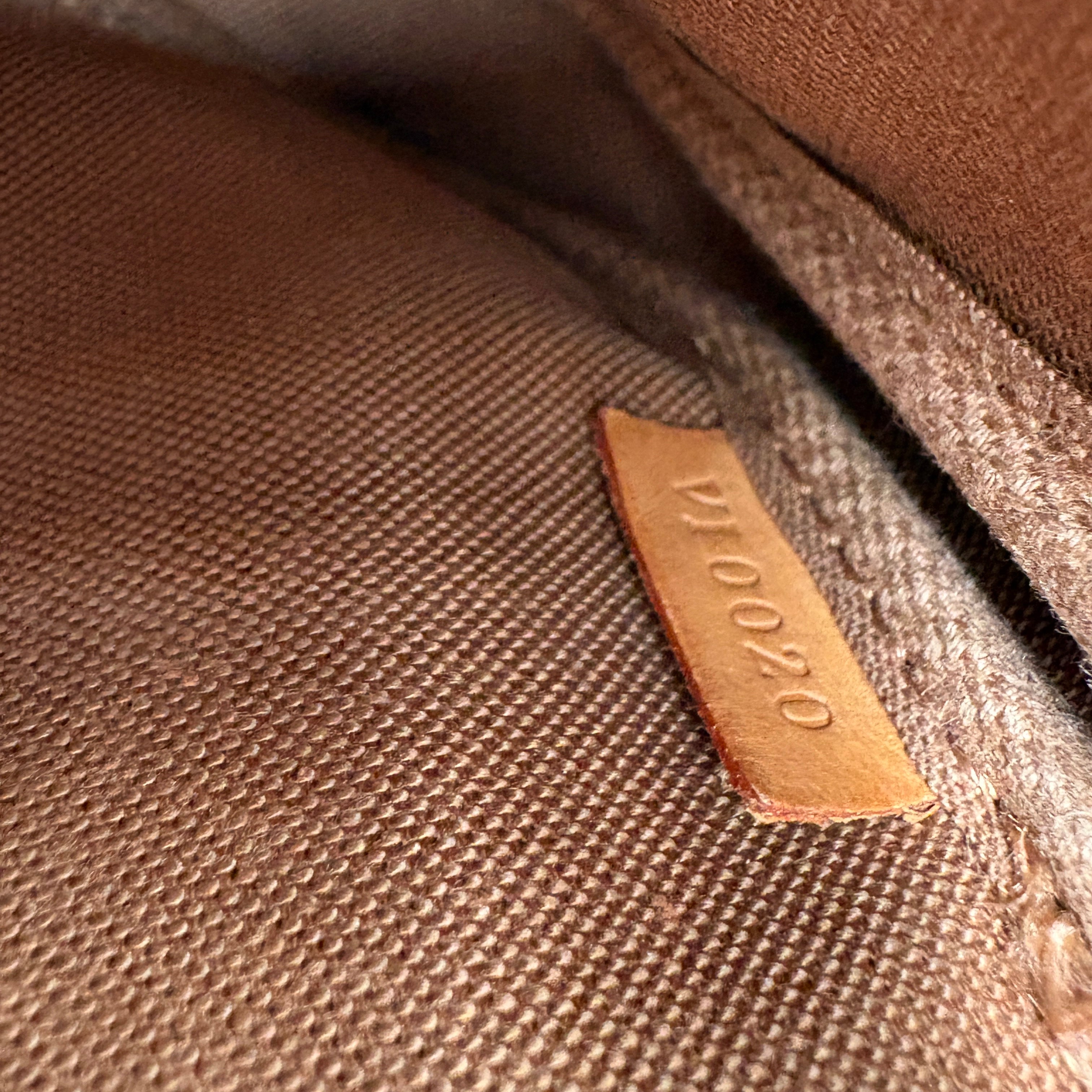 Louis Vuitton Pochette accessories