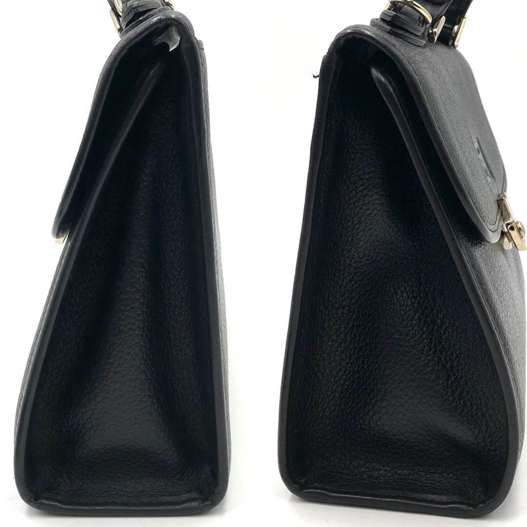 Burberry 2way Handbag - Black, Leather