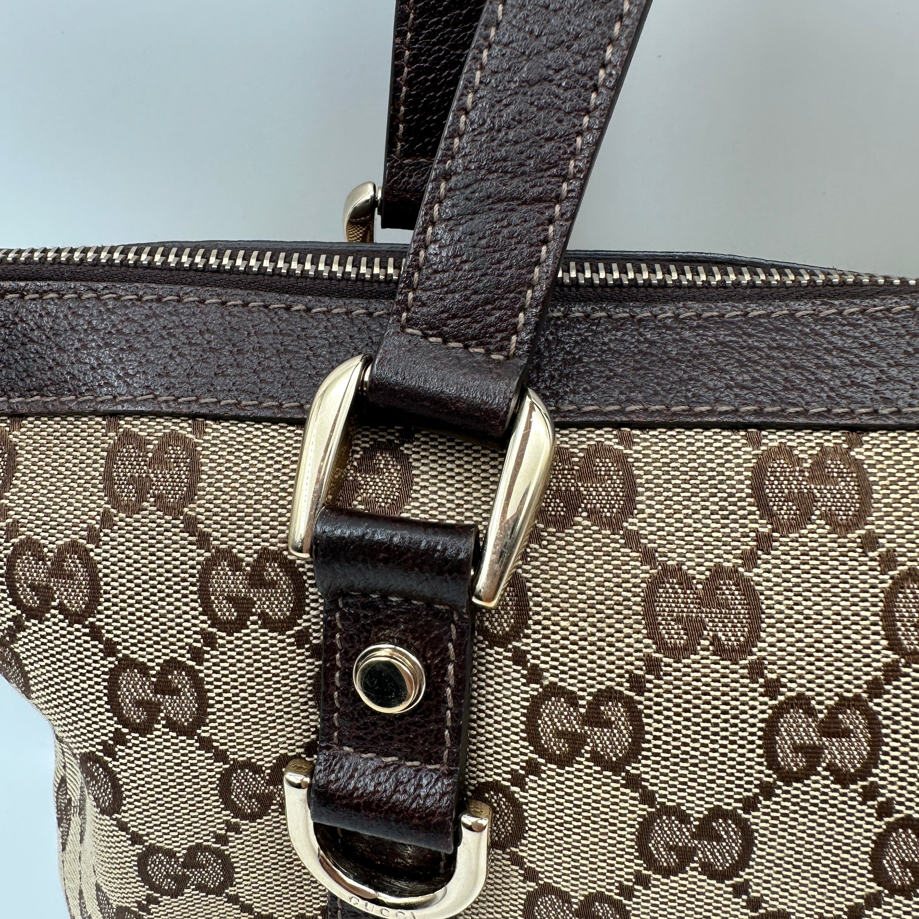 Abbey Tote bag
