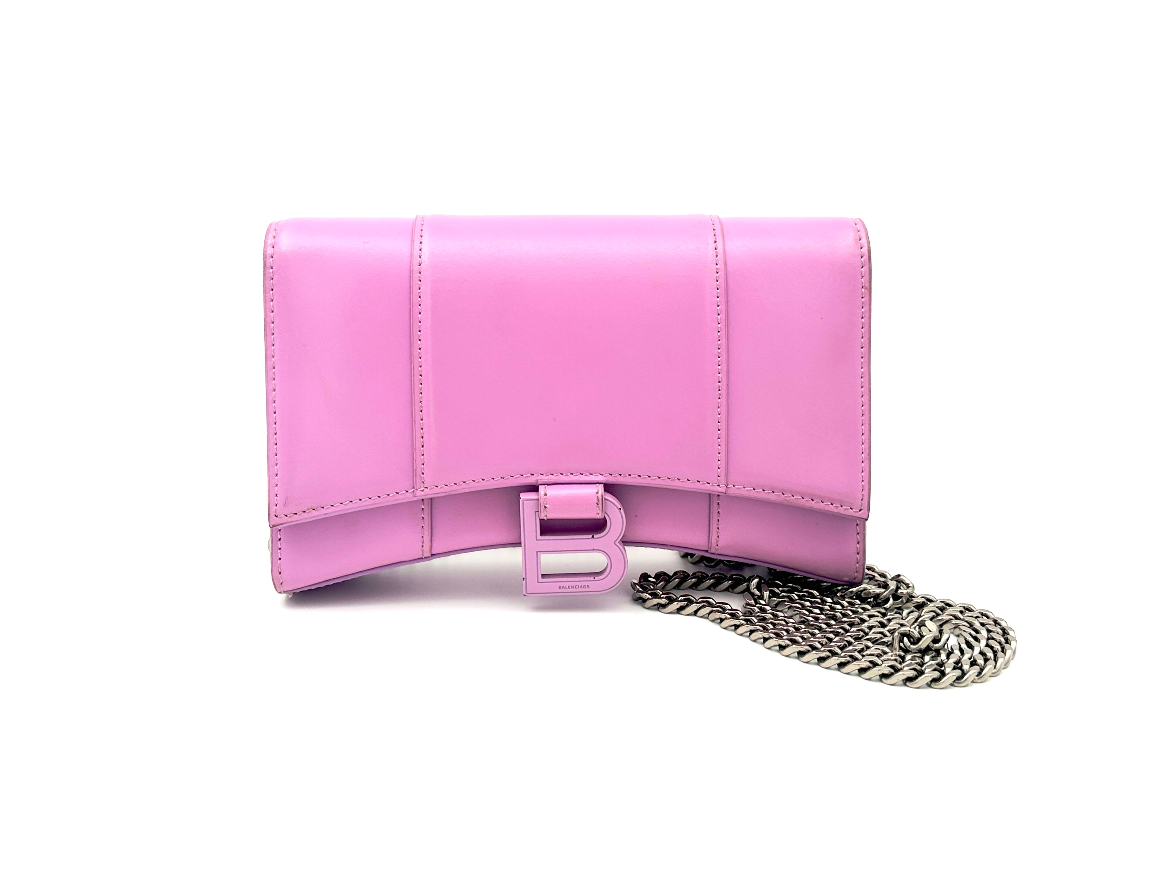 Hourglass Wallet On Chain Bag