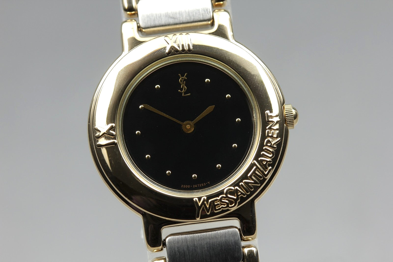 Yves Saint Laurent 2200-229789 Watch - Black, Stainless Steel