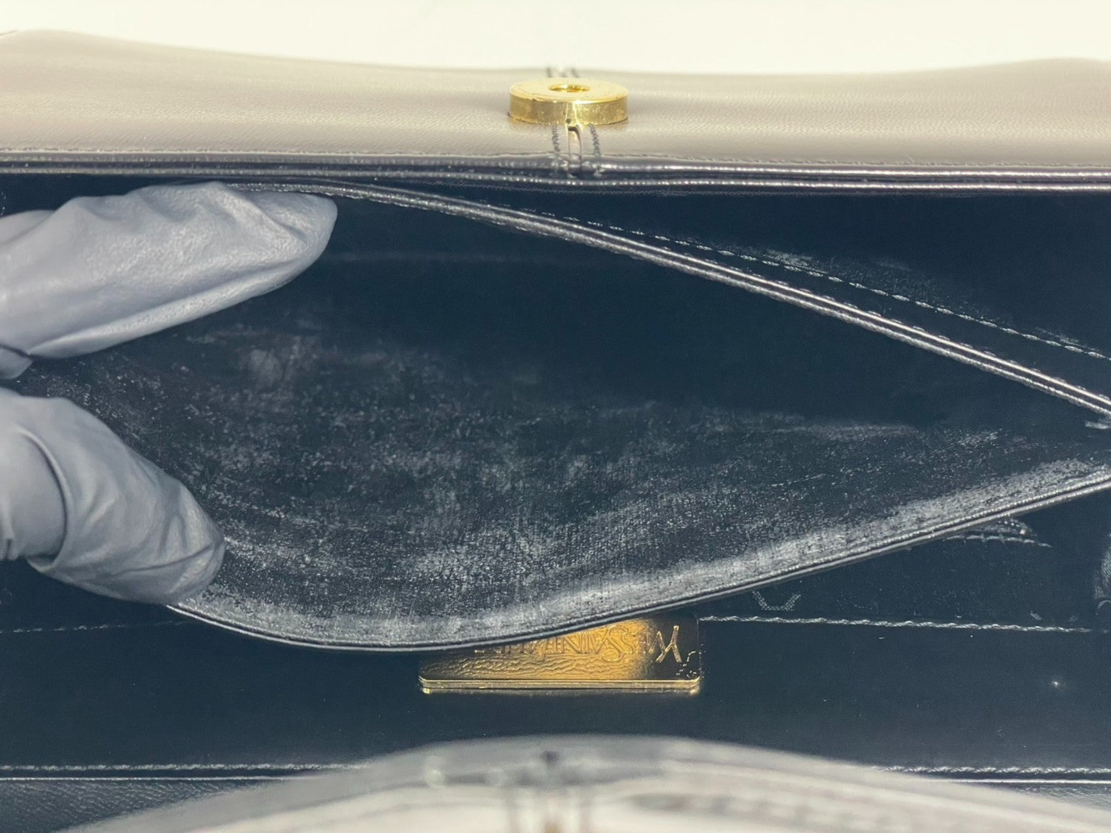 Saint Laurent Leather Handbag - Black, Leather