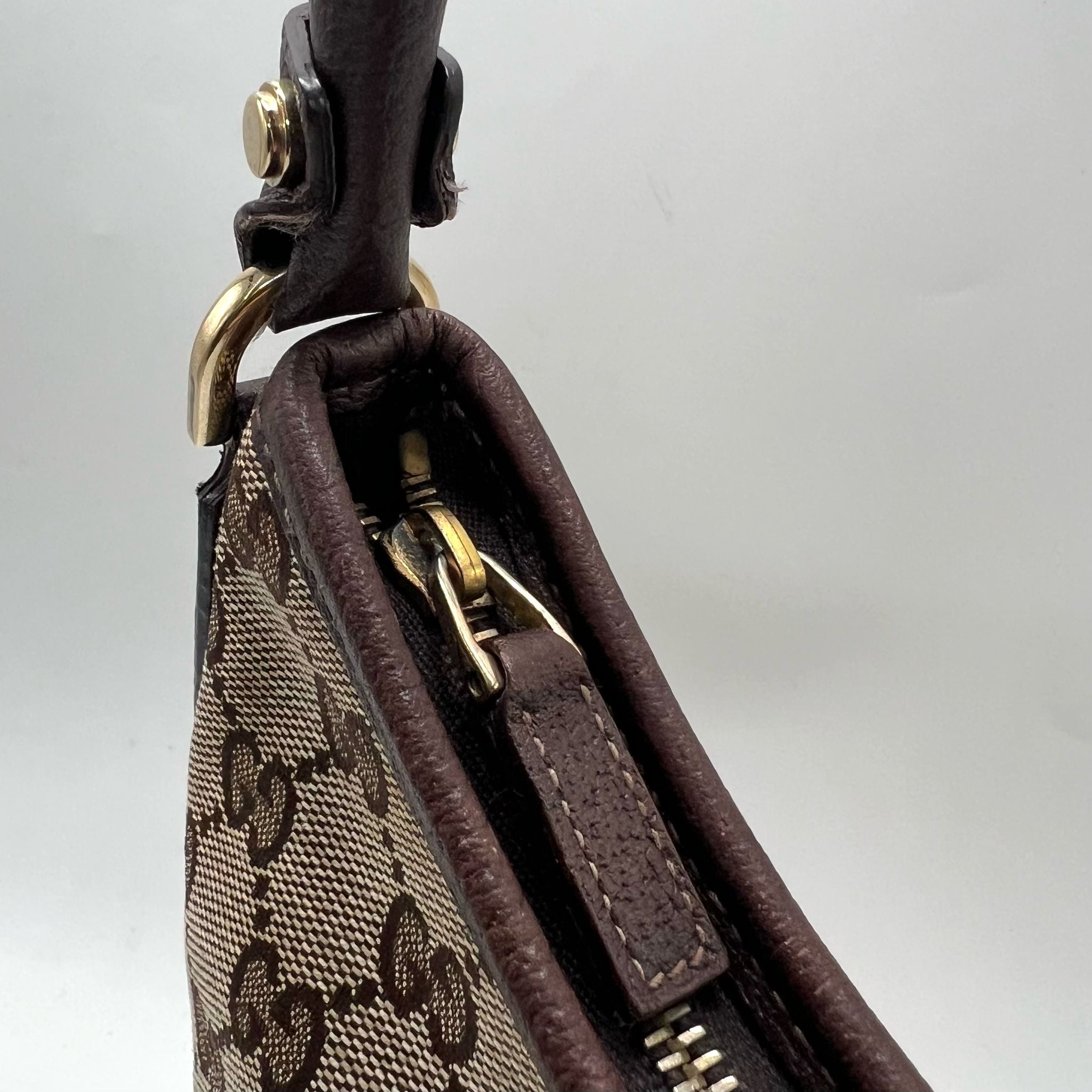 GUCCI ABBEY GG CANVAS LEATHER SHOULDER BAG
