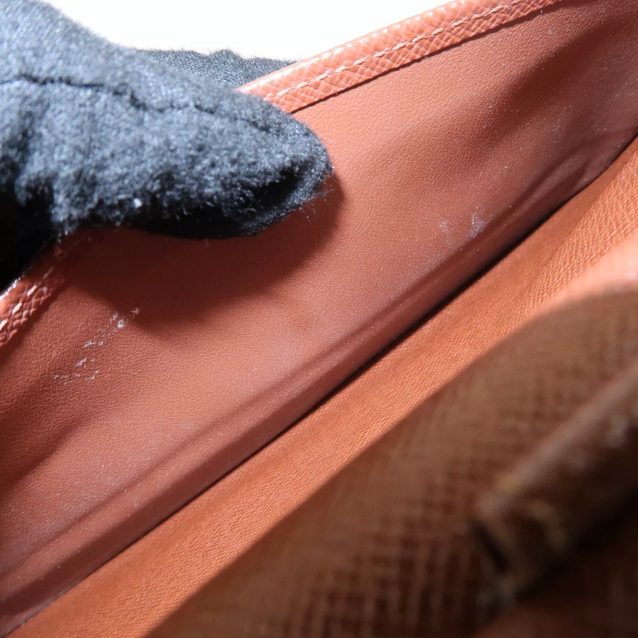 Louis Vuitton Monogram Porte Tresor International Wallet