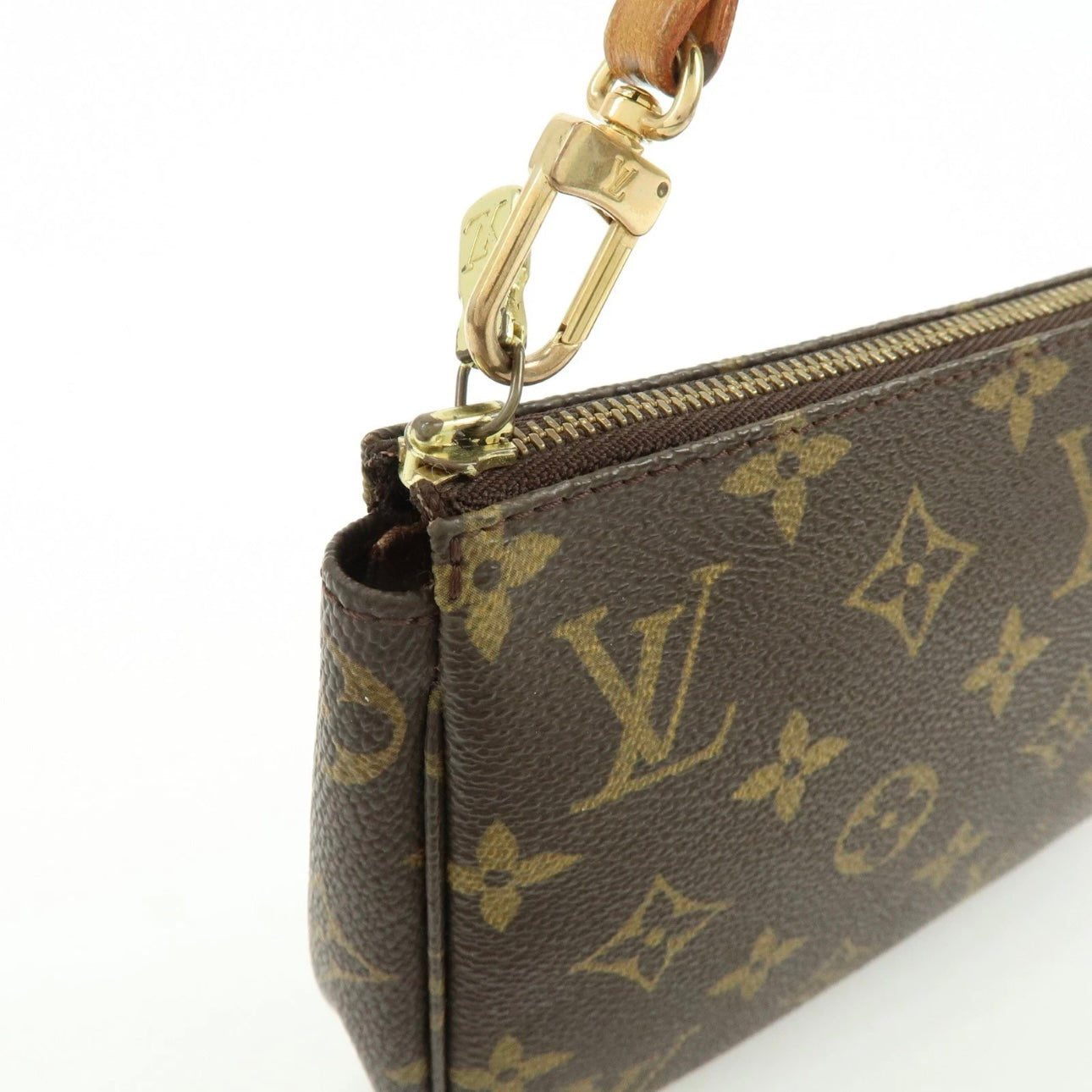 Louis Vuitton Pochette Accessories