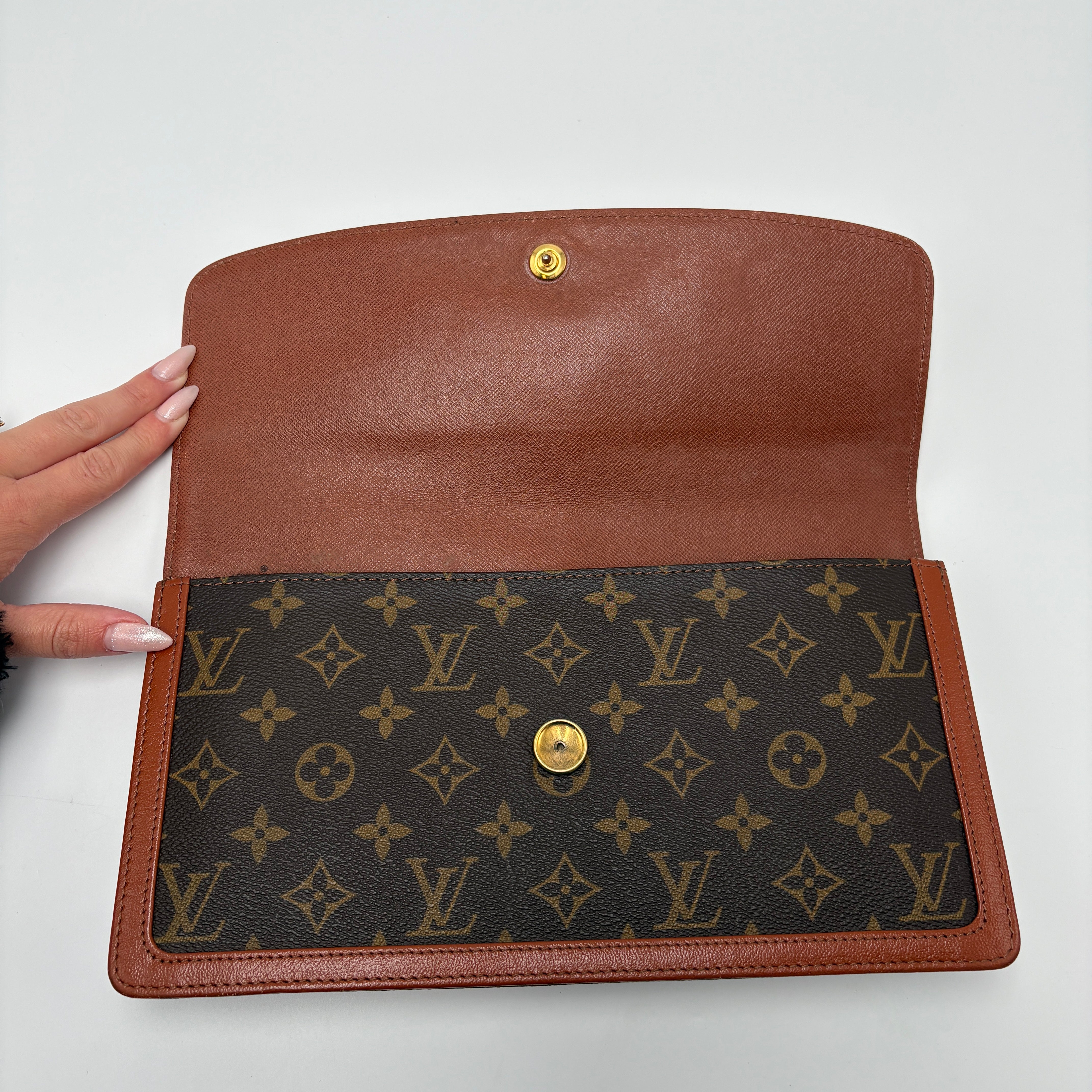 Louis Vuitton Monogram Pochette Dame GM Clutch Bag