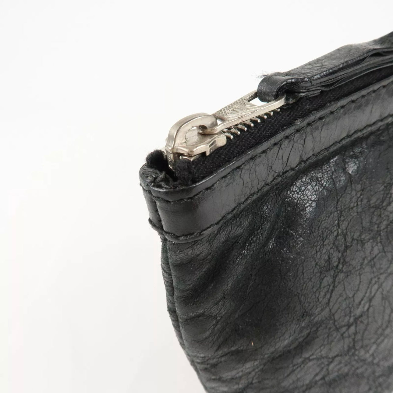 Baleciaga Leather Classic Clip M Clutch Bag