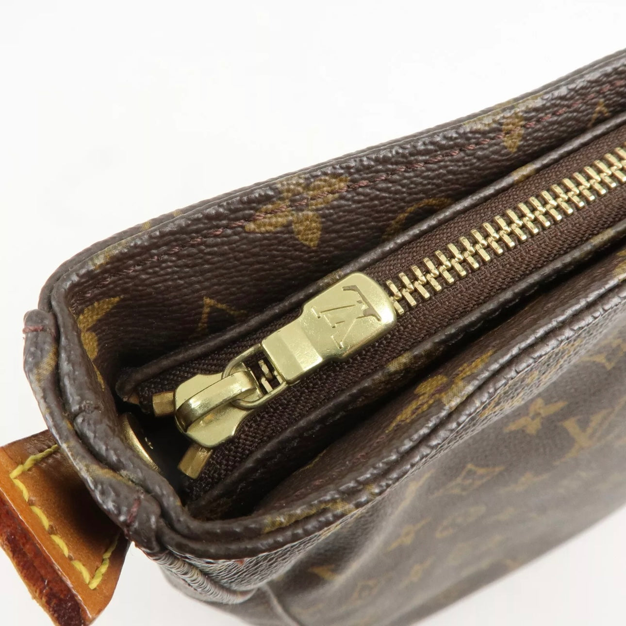 Louis Vuitton Looping GM