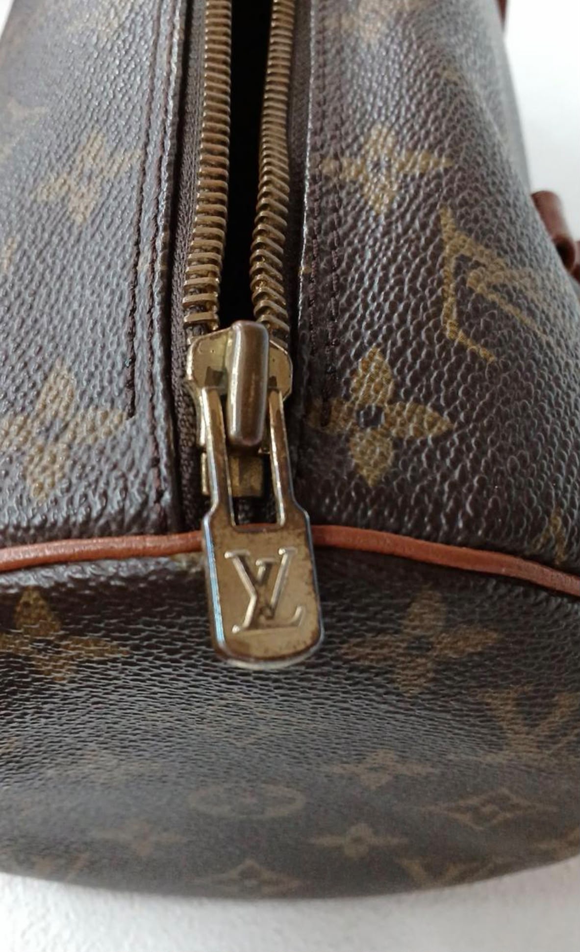 Louis Vuitton Monogram Papillon 30 Hand Bag - Brown, Monogram Canvas, Nume Leather