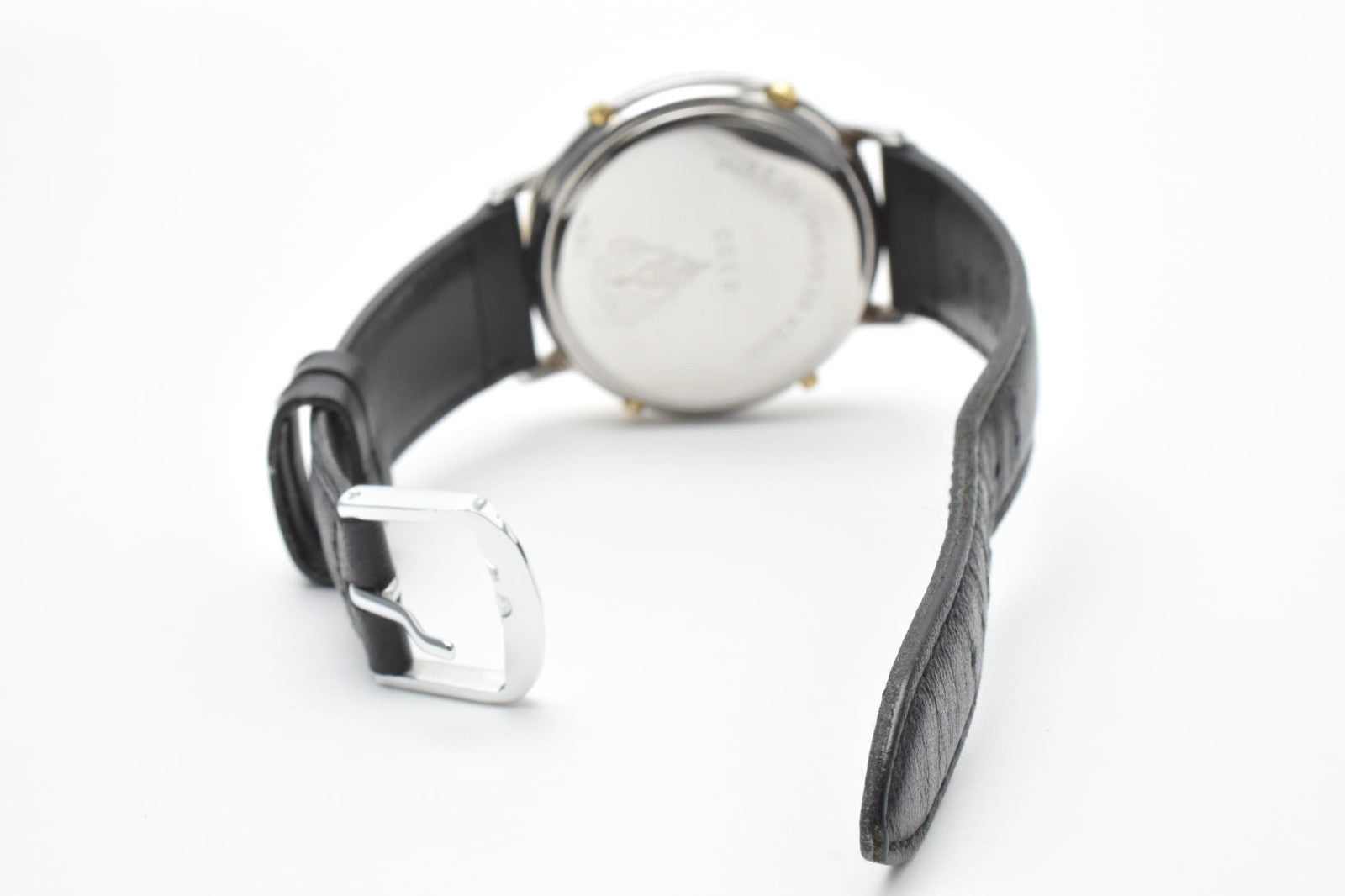 Gucci 8300 Watch - White, Stainless Steel 