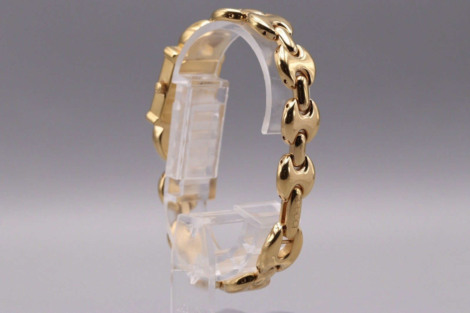 Gucci 1800L Watch - Gold, Stainless Steel