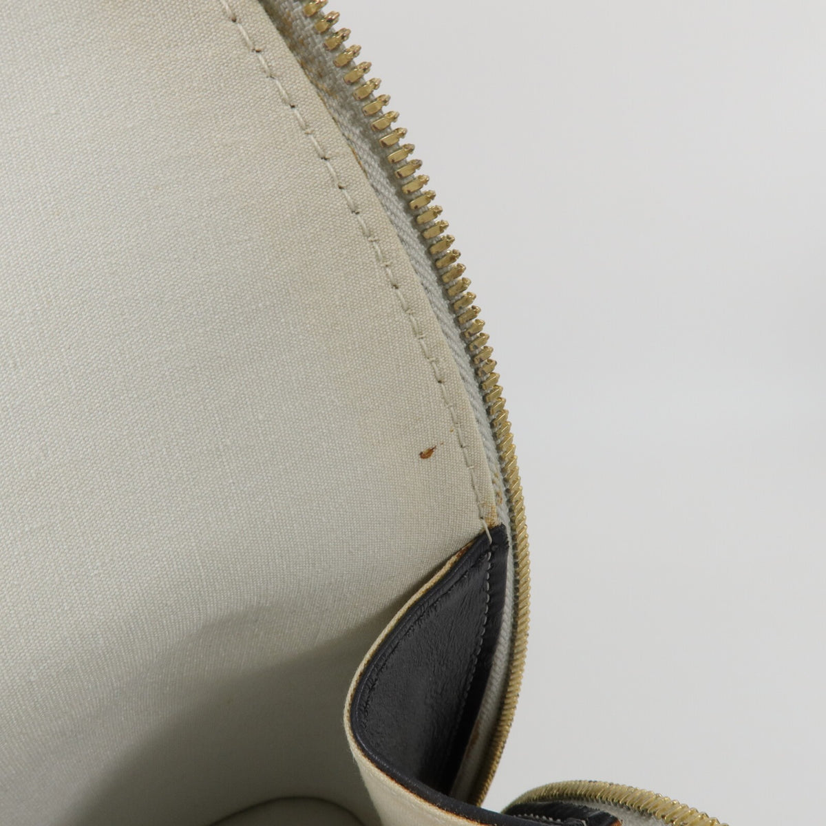 Louis Vuitton Alma Haut Handbag - Navy, Canvas