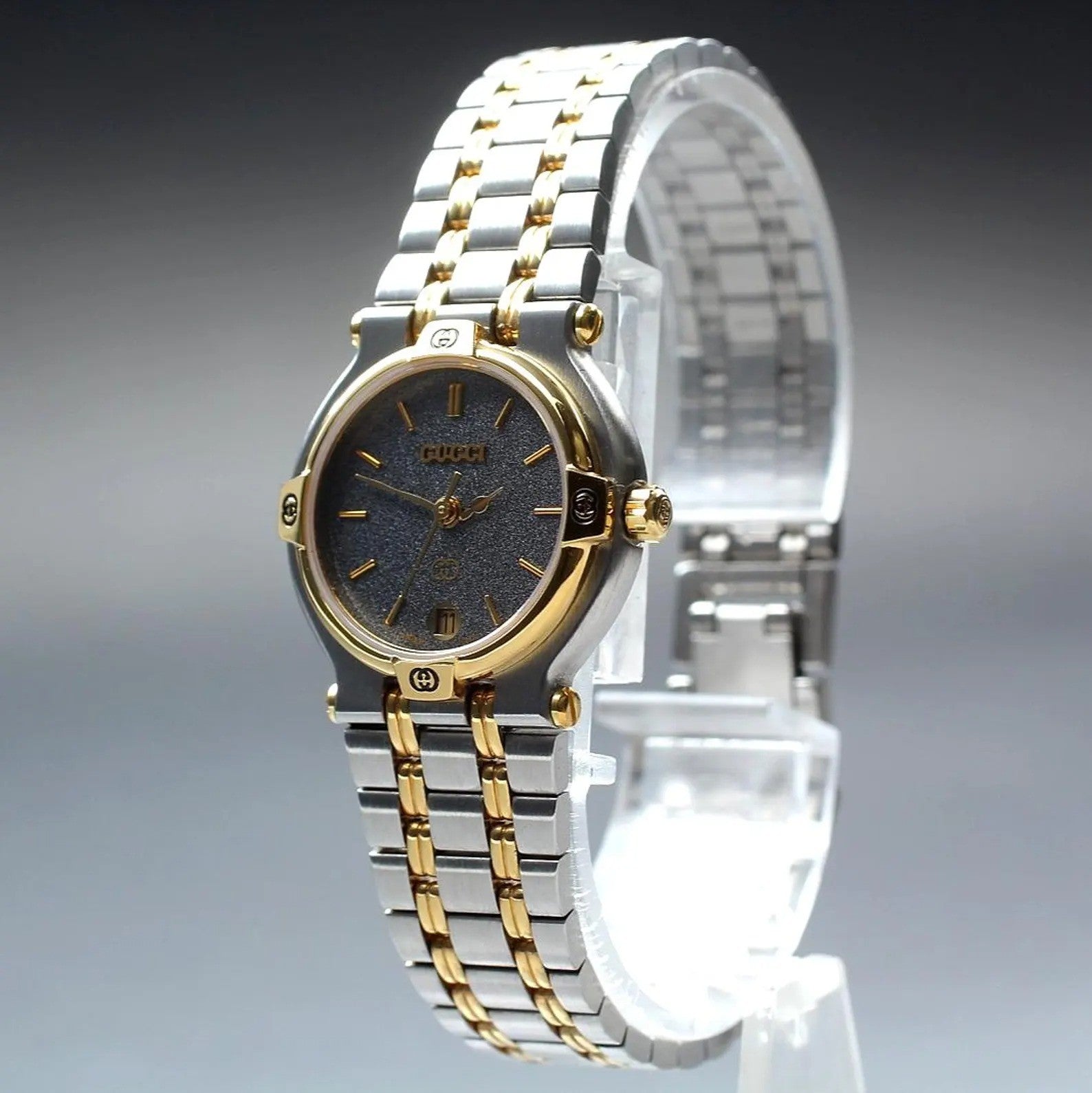 Gucci 9000L Watch - Black, Stainless Steel
