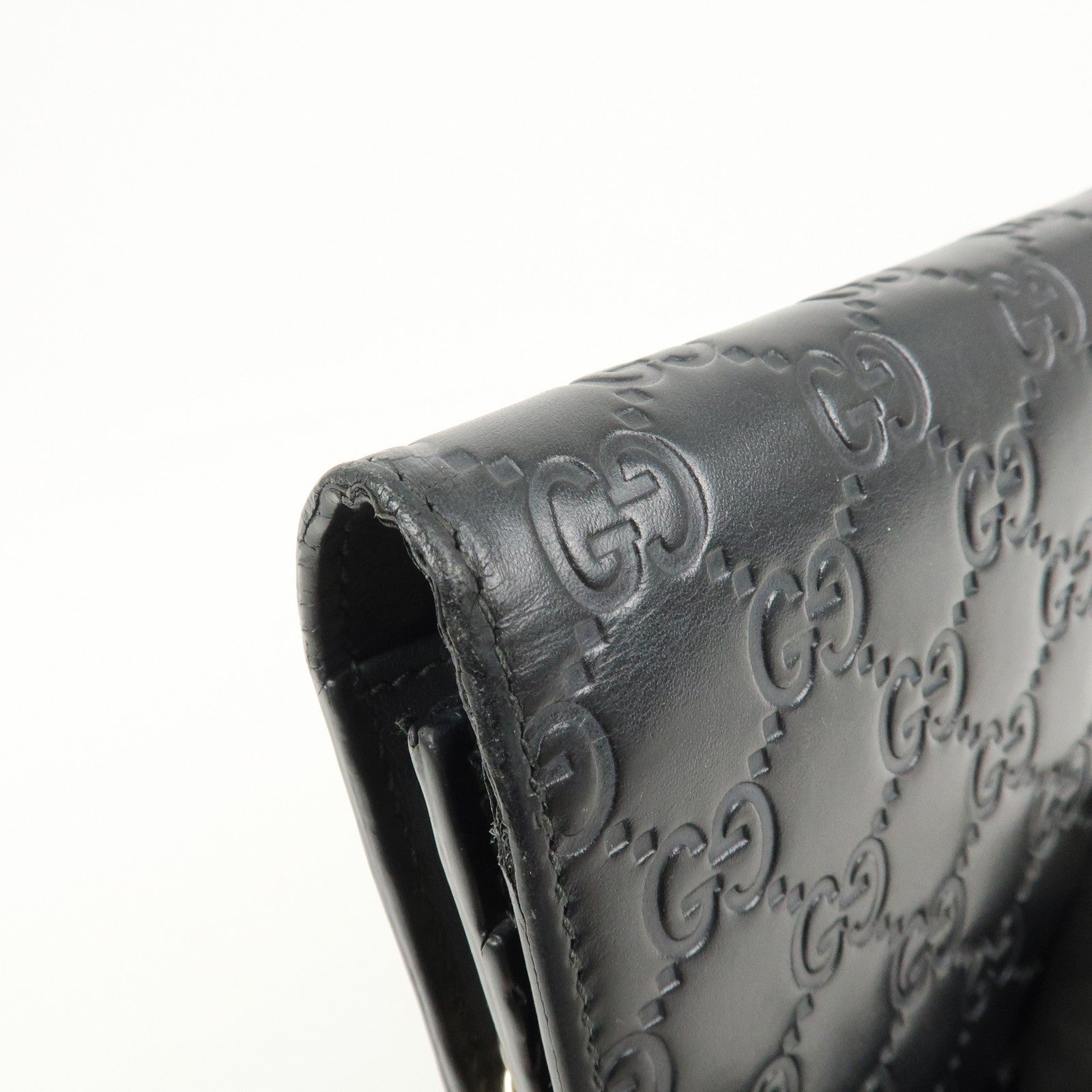 Gucci Interlocking G Guccissima Shoulder Wallet - Black, Leather