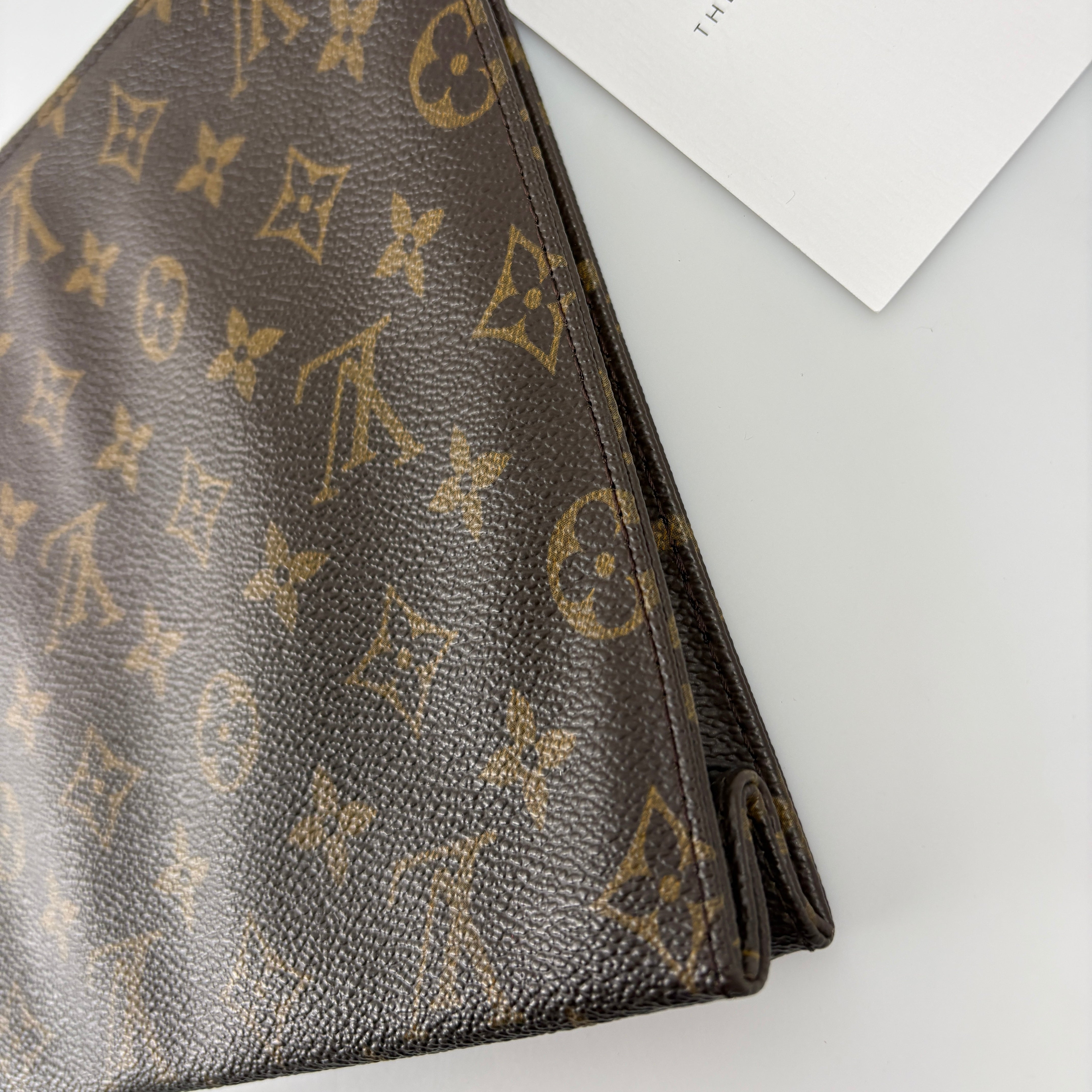 Louis Vuitton Cosmetics Clutch 26