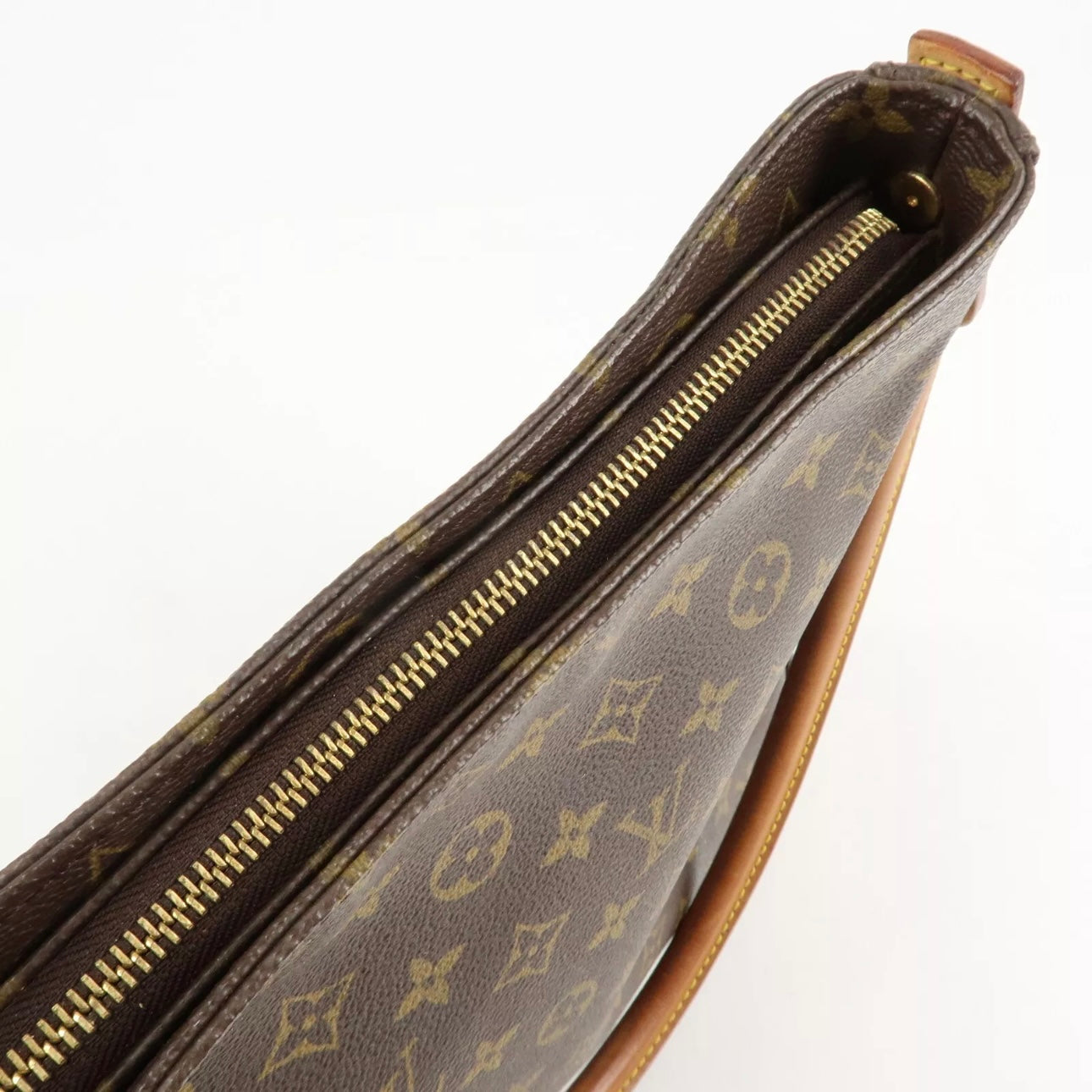 Louis Vuitton Looping GM