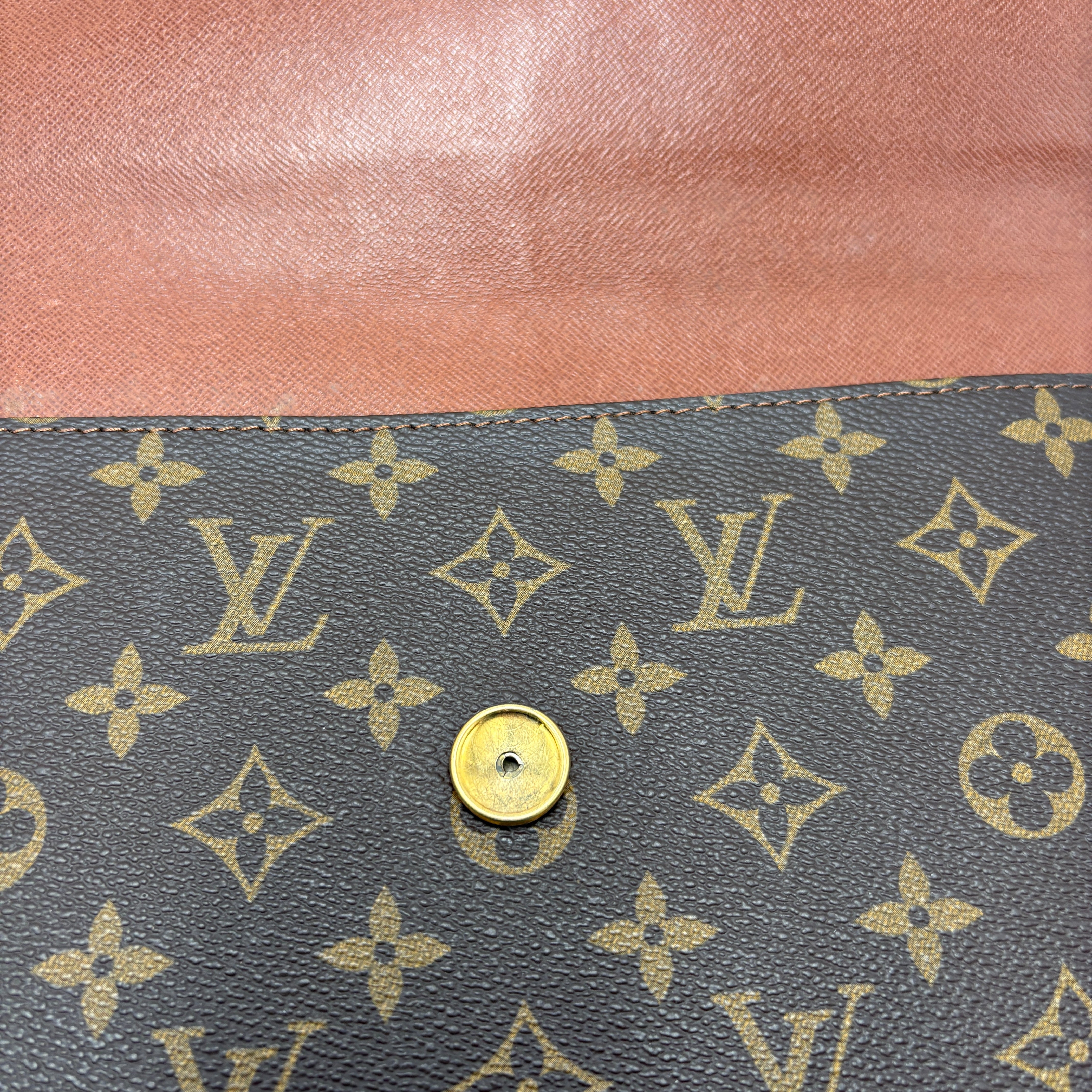 Louis Vuitton Monogram Pochette Dame GM Clutch Bag