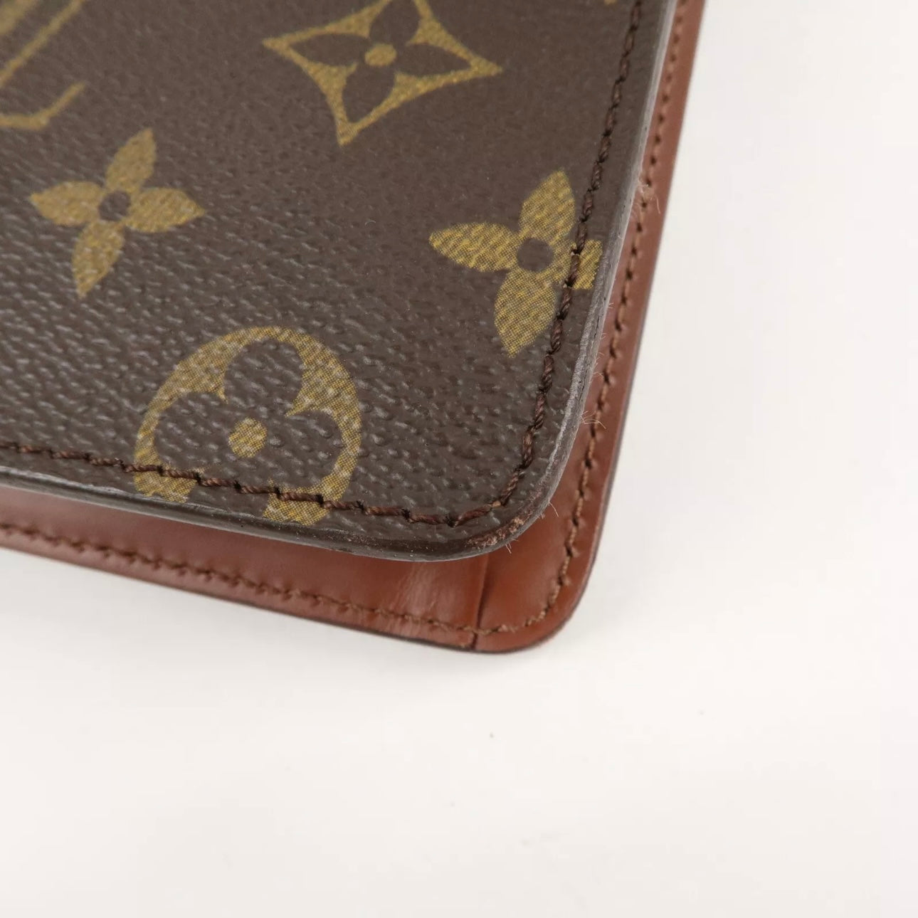 Chaillot Clutch Bag
