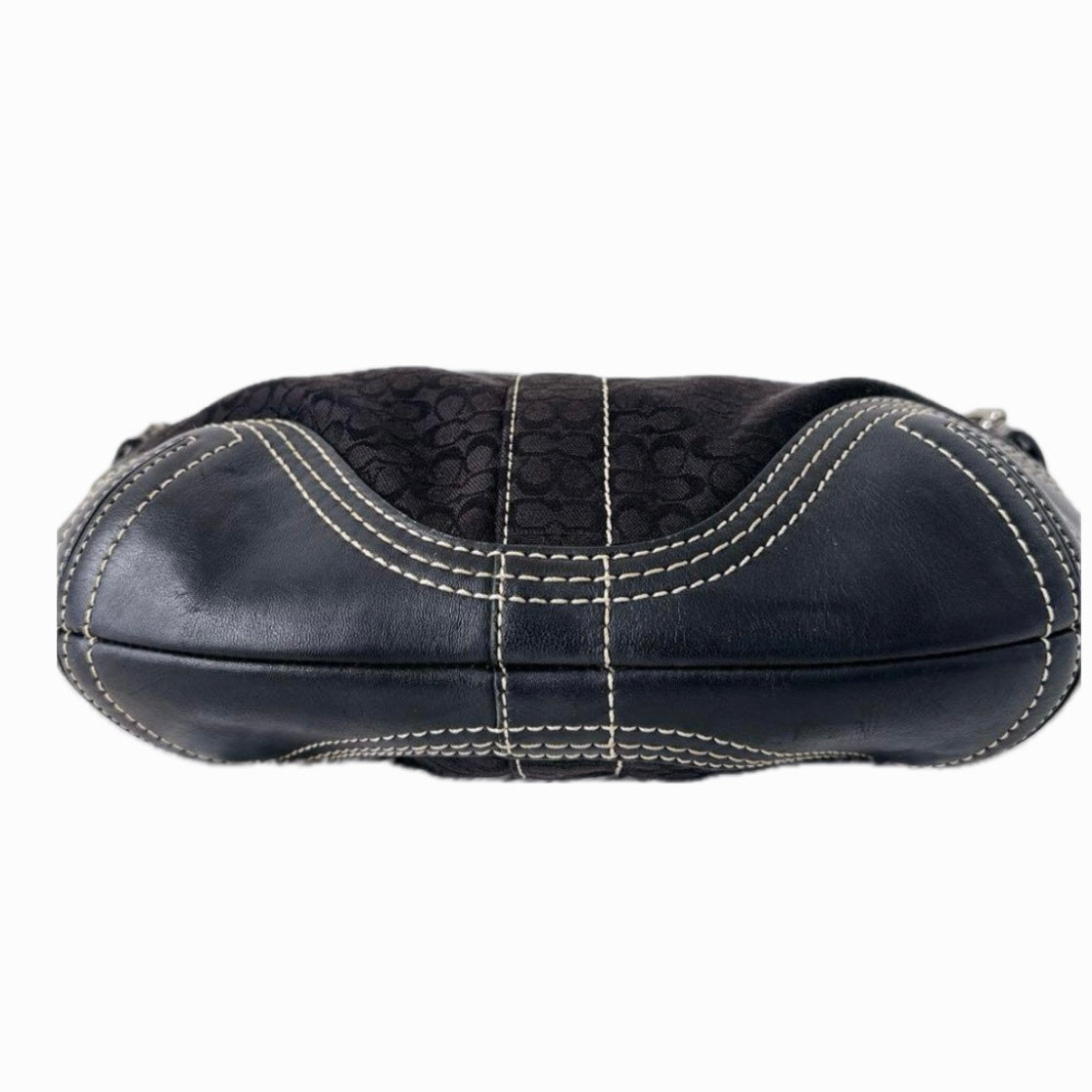 Coach Signature Black Shoulder Bag