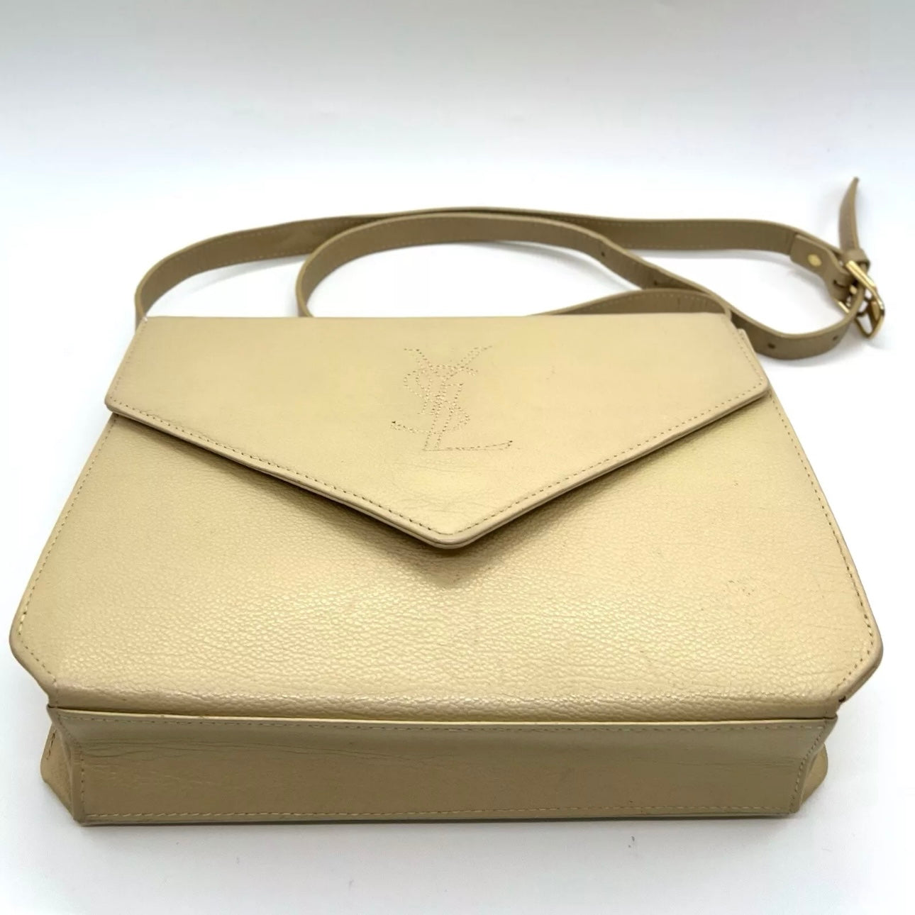 Yves Saint Laurent Shoulder Bag Leather
