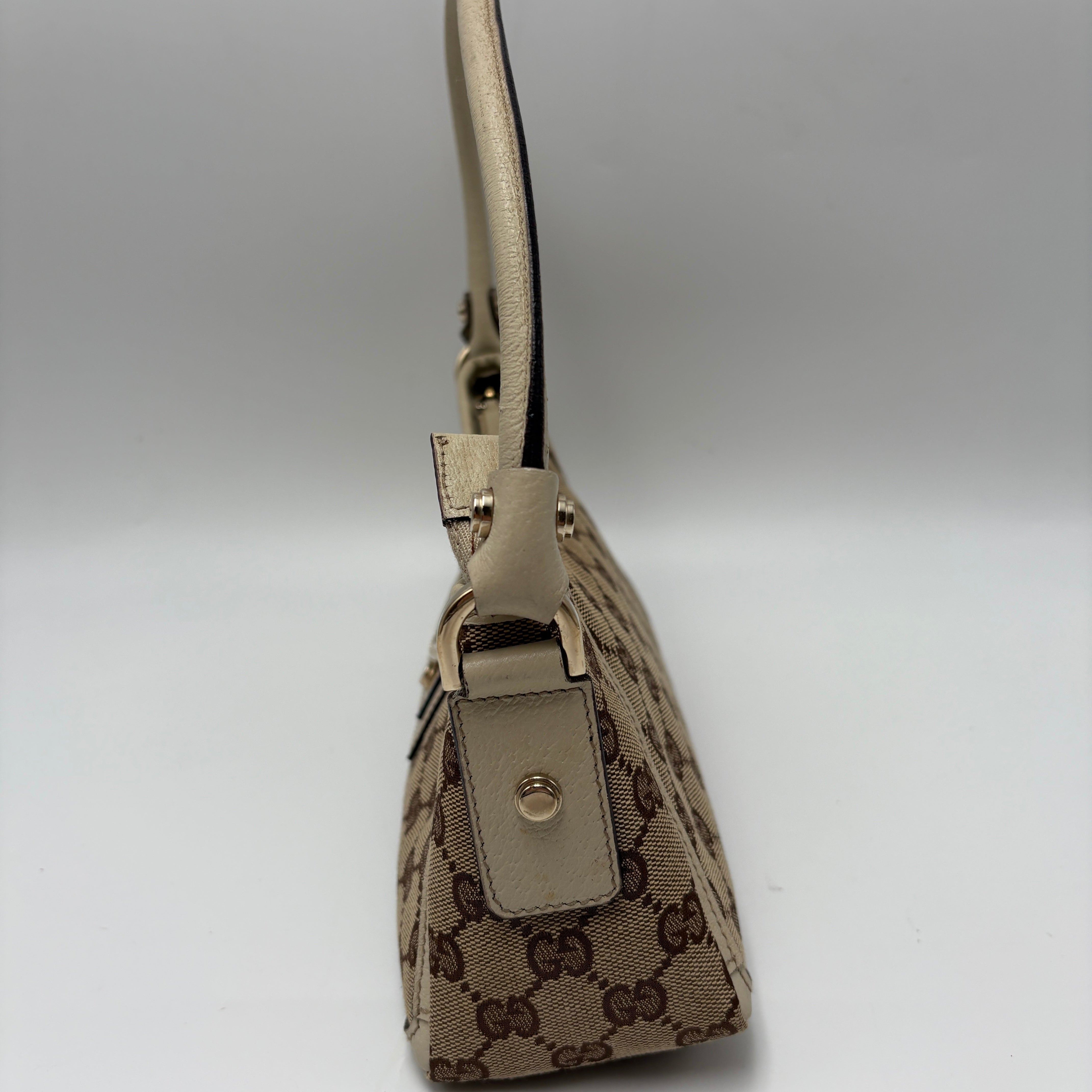 Gucci Abbey D-Ring shoulder bag