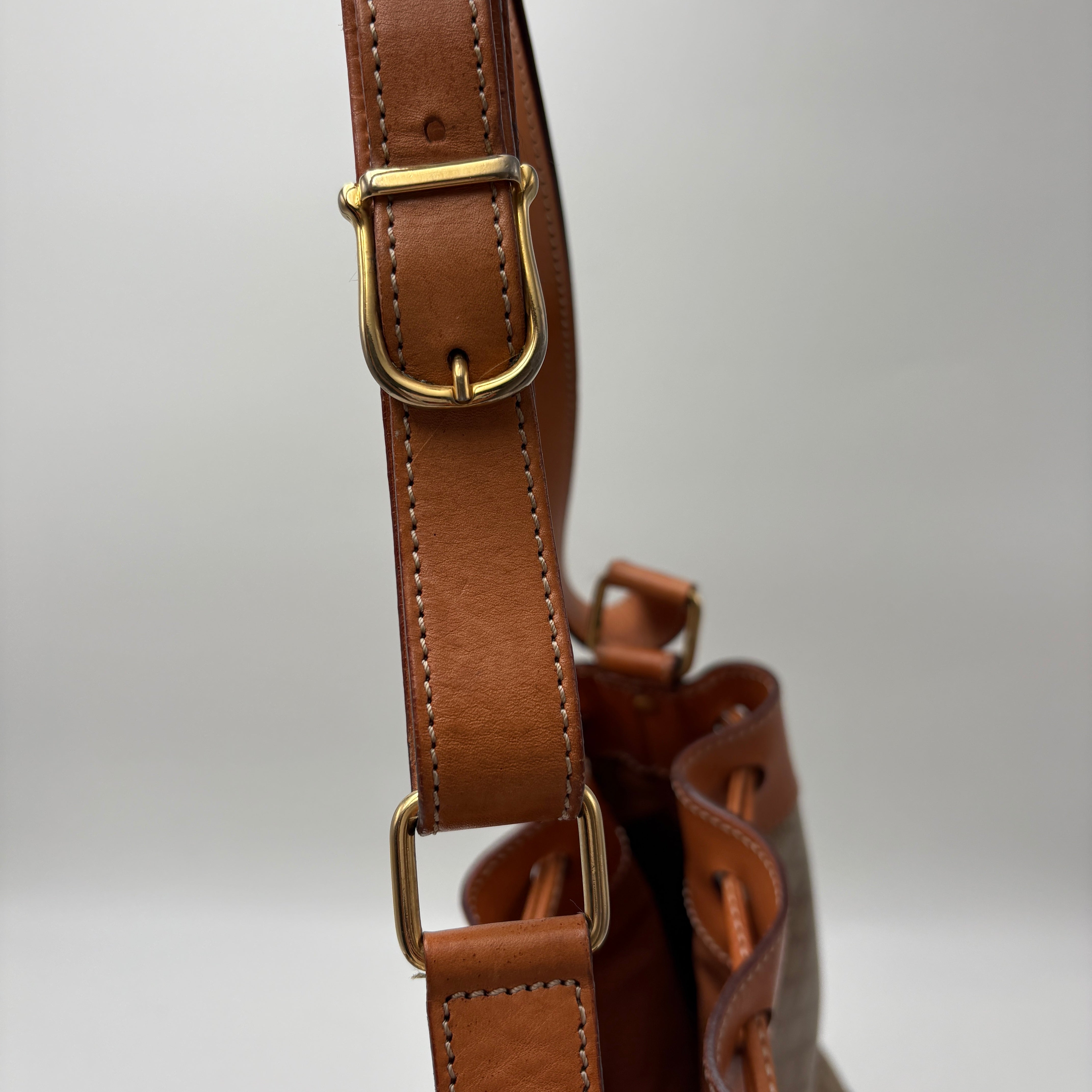 Celine Bucket Shoulder bag