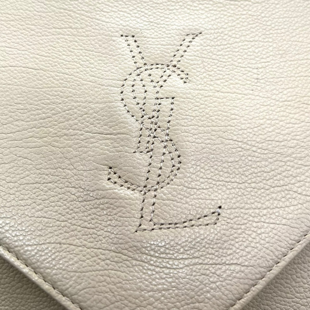 Yves Saint Laurent Shoulder Bag Leather