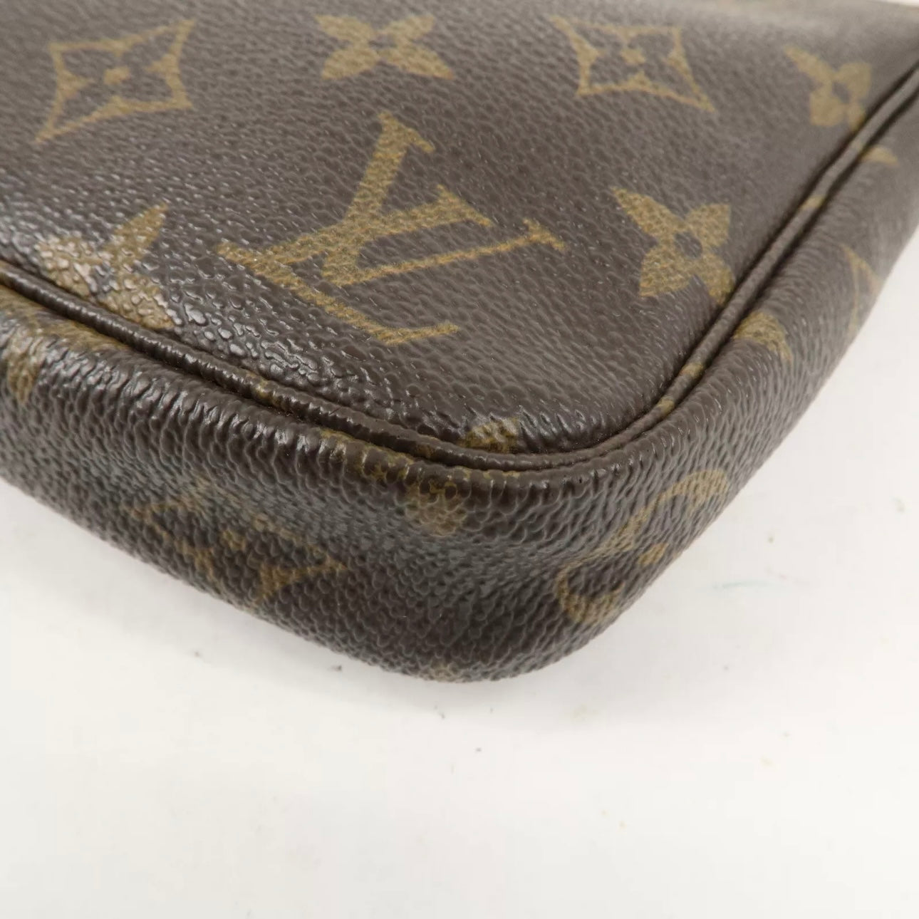 Pochette Accessoires Hand Bag