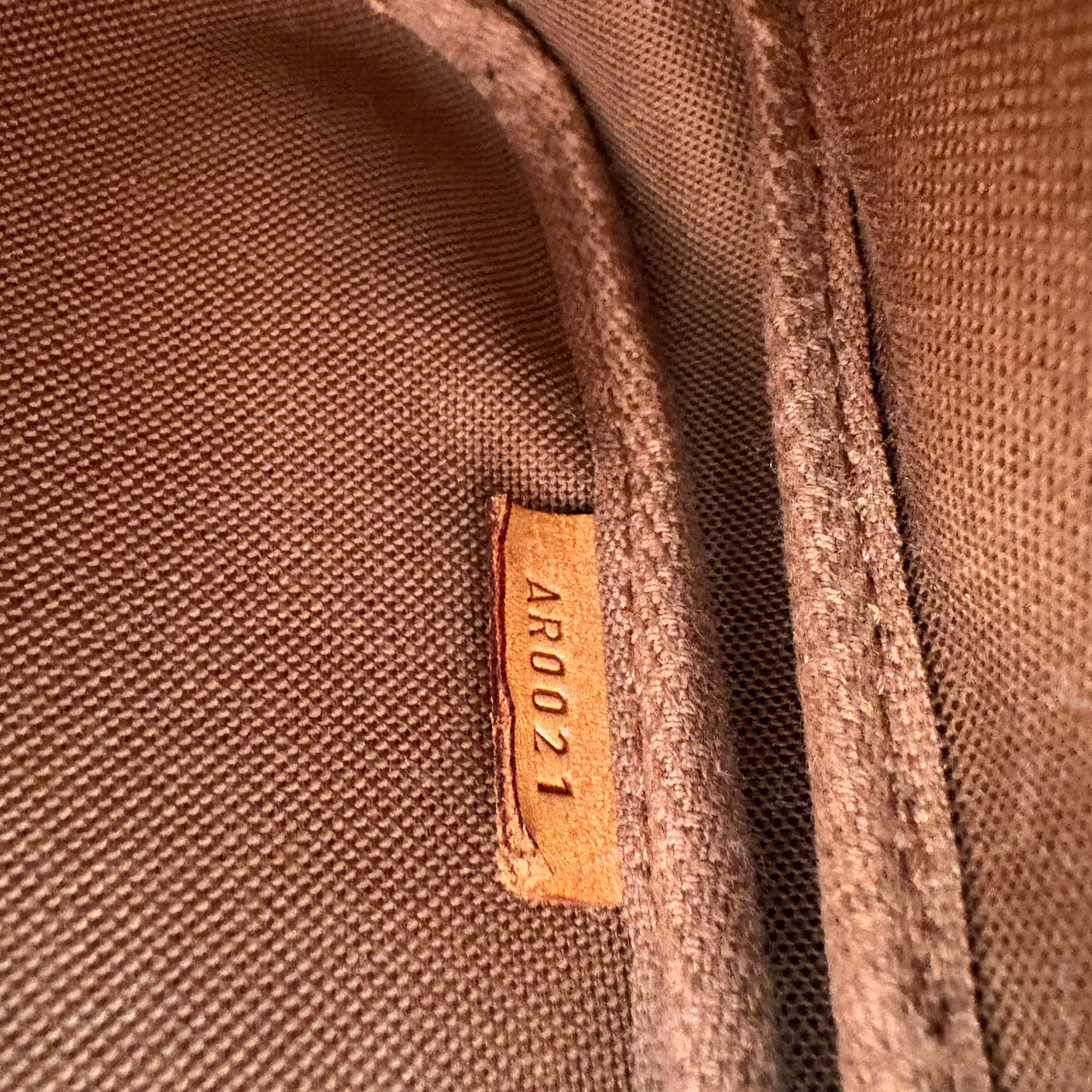 Louis Vuitton Pochette Accessories