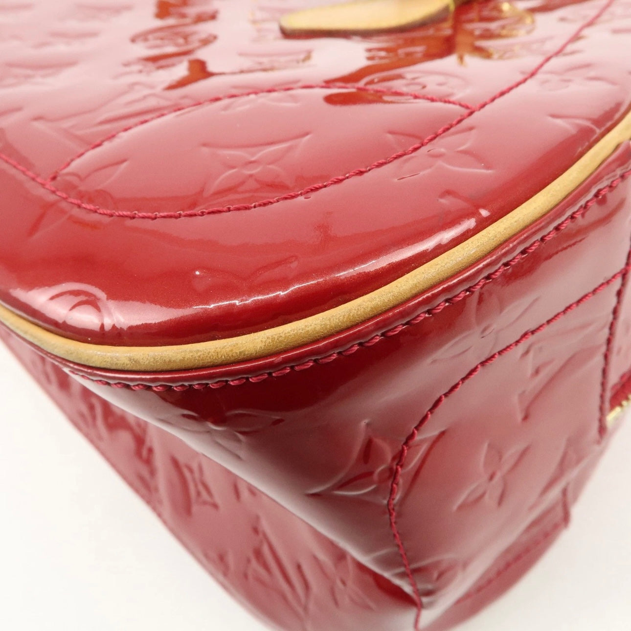 Louis Vuitton Monogram Vernis Summit Drive Hand Bag