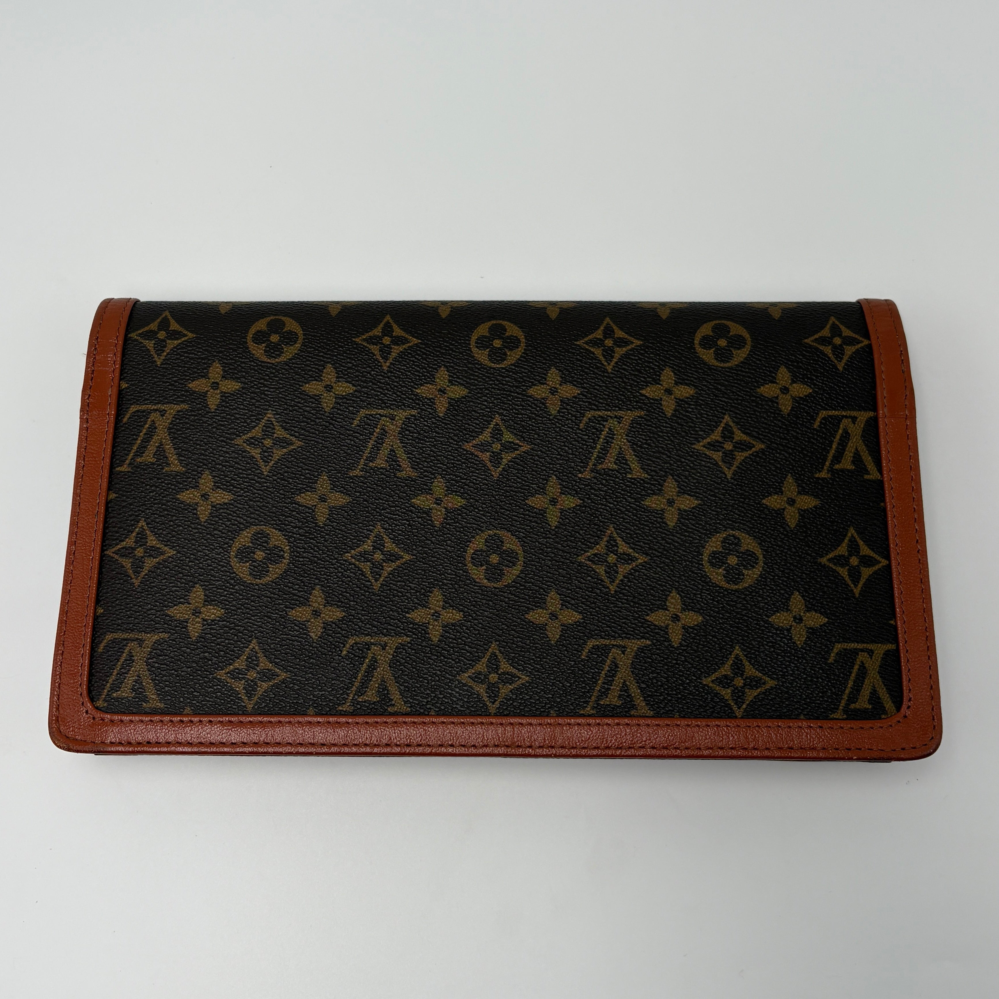 Louis Vuitton Monogram Pochette Dame GM Clutch Bag
