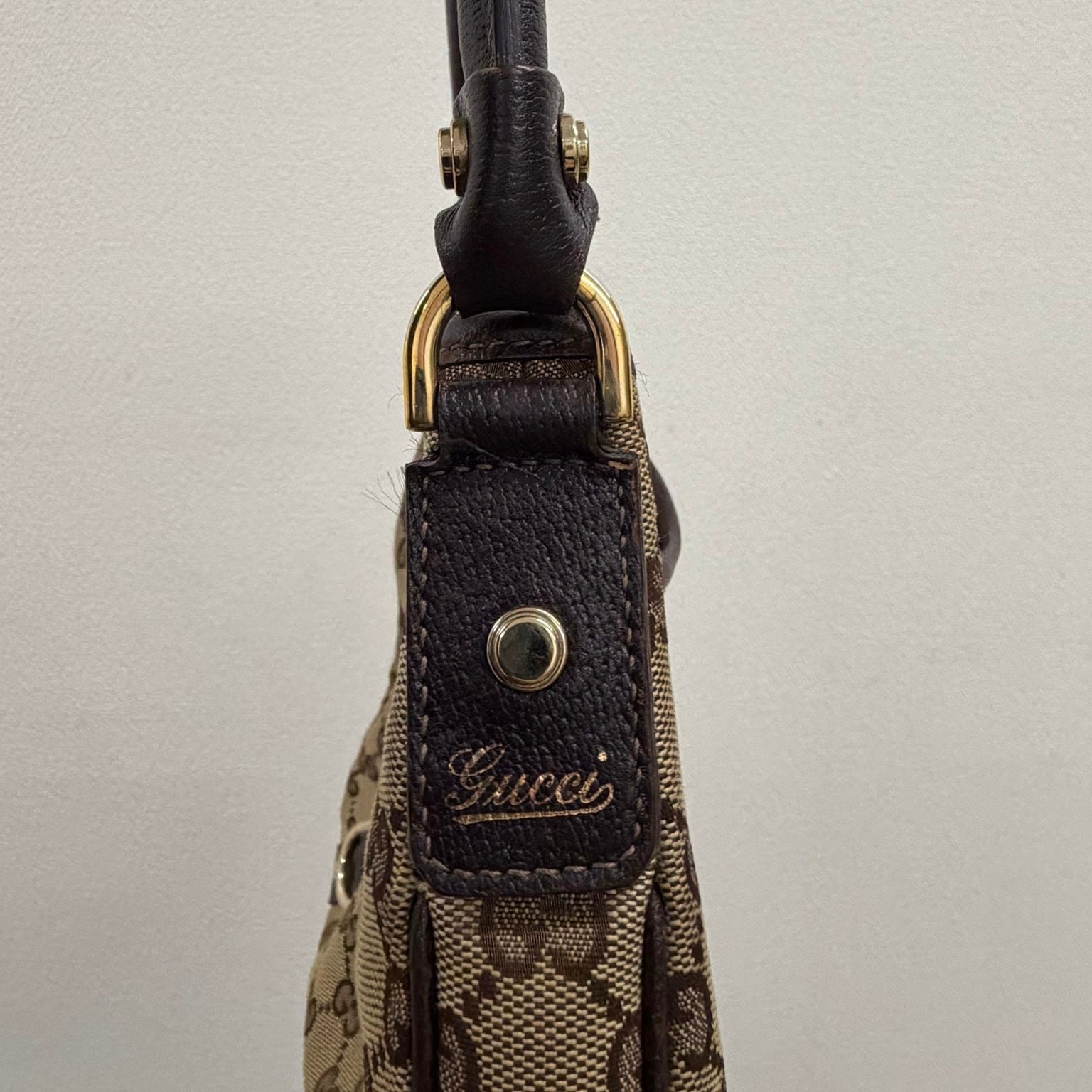 Gucci Abbey Hobo Shoulder Bag