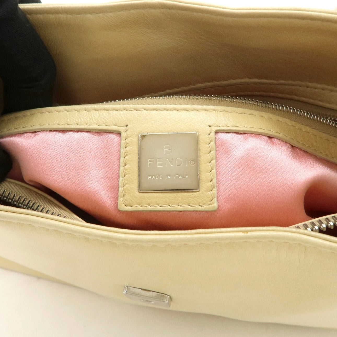 FENDI Leather Shoulder Bag Bag Beige Silver