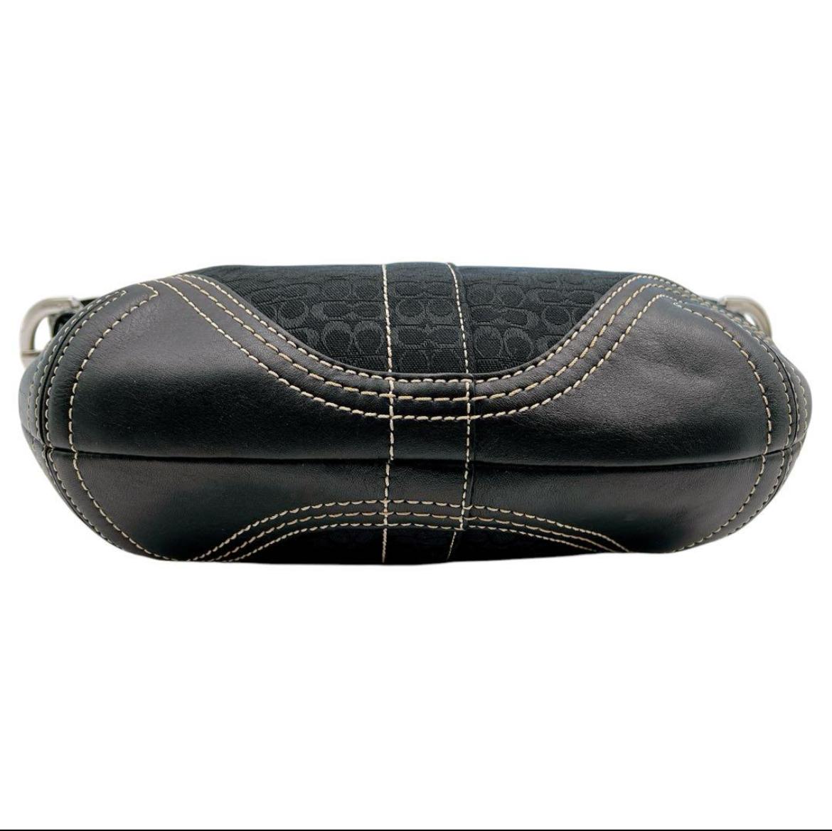 Coach signature black