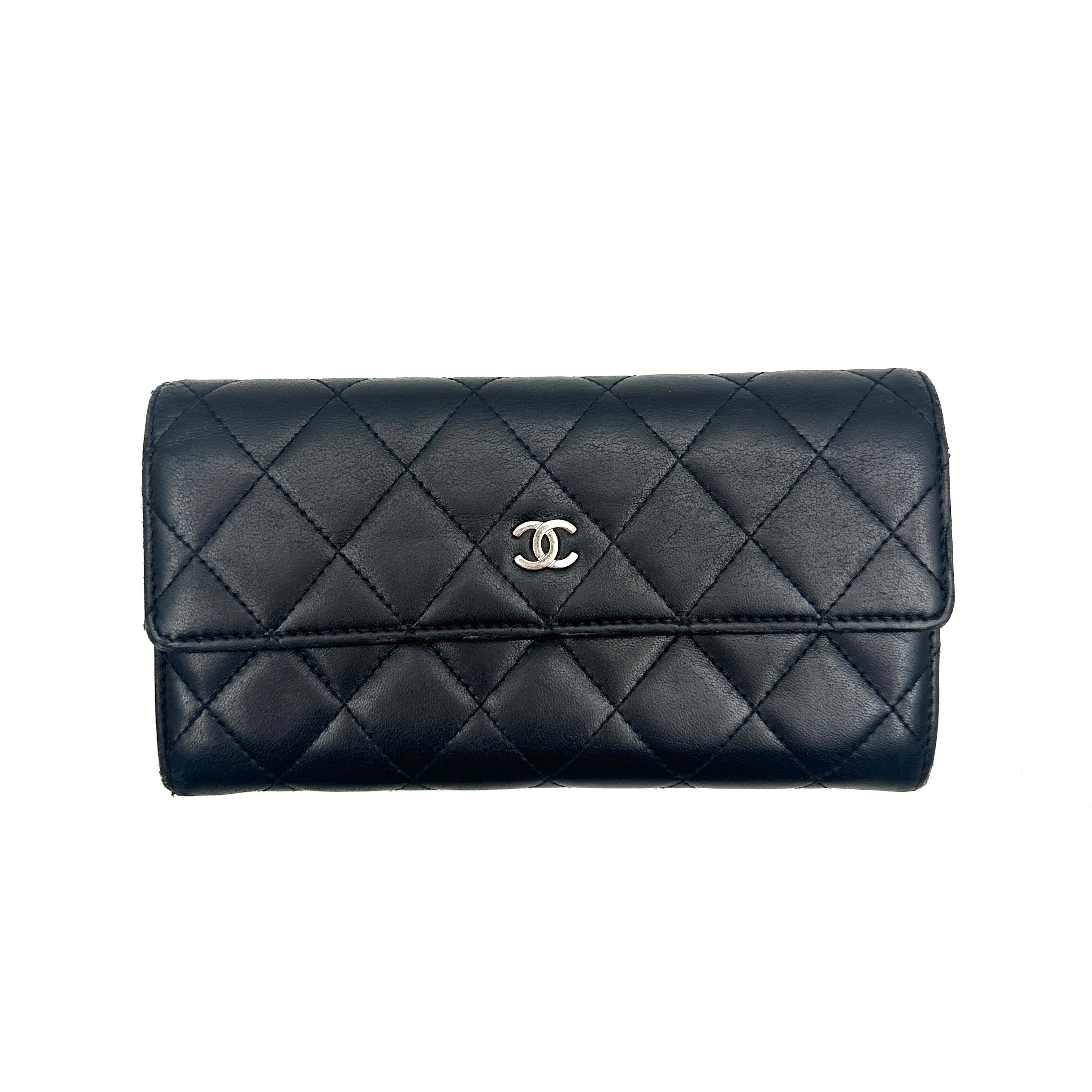 Matelasse Coco Mark Flap Long Wallet Lambskin