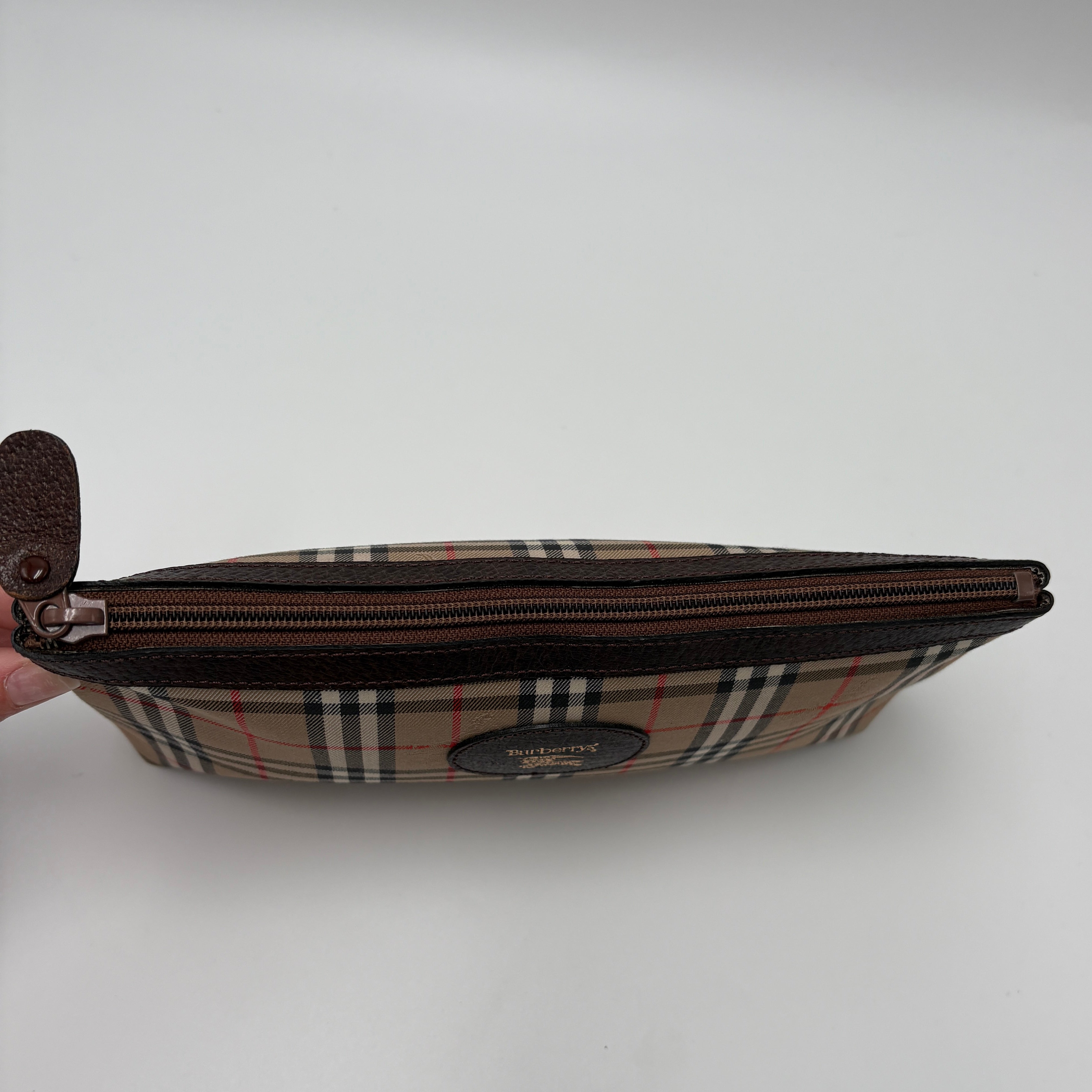 Burberry Nova Check clutch