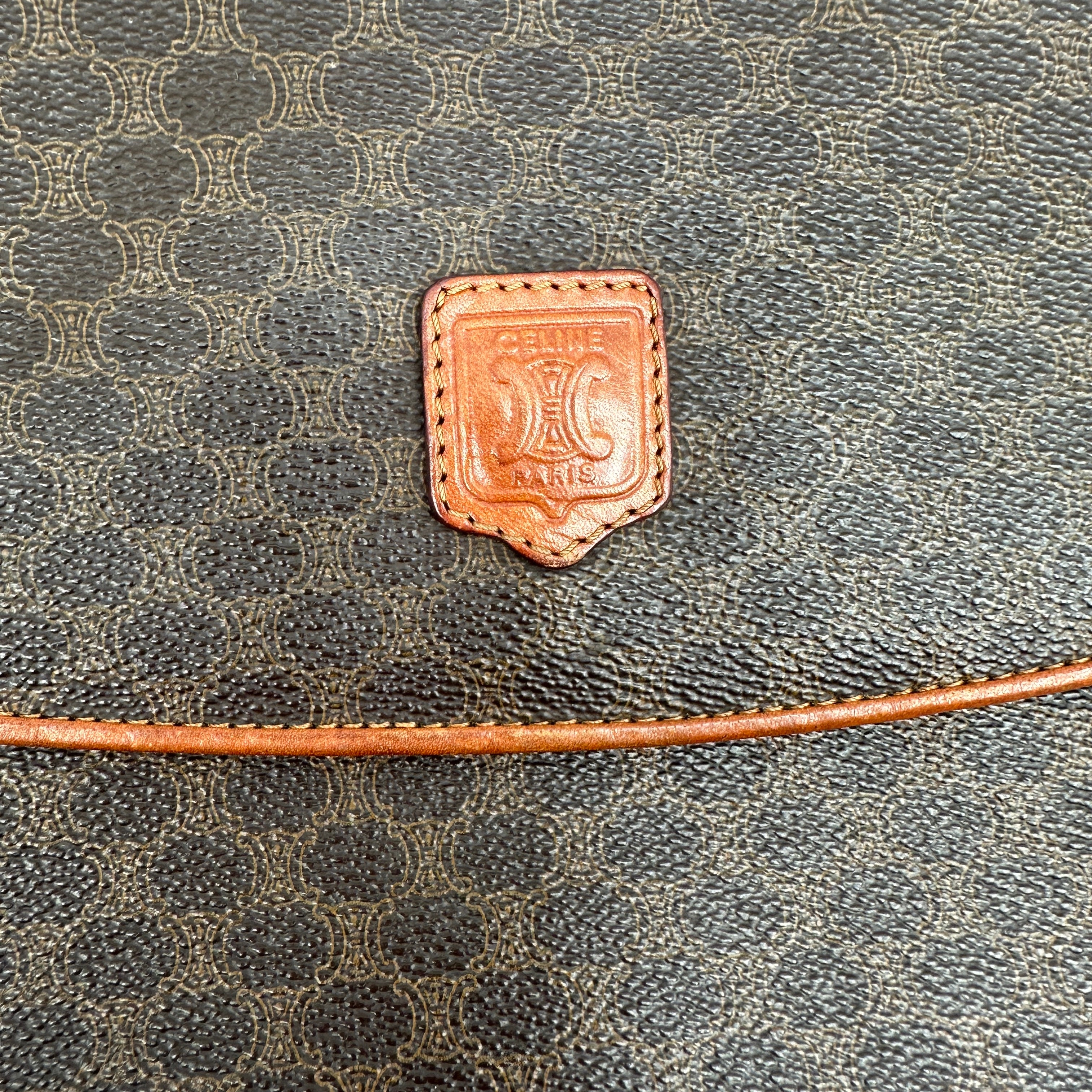 Macadam Bifold Clutch
