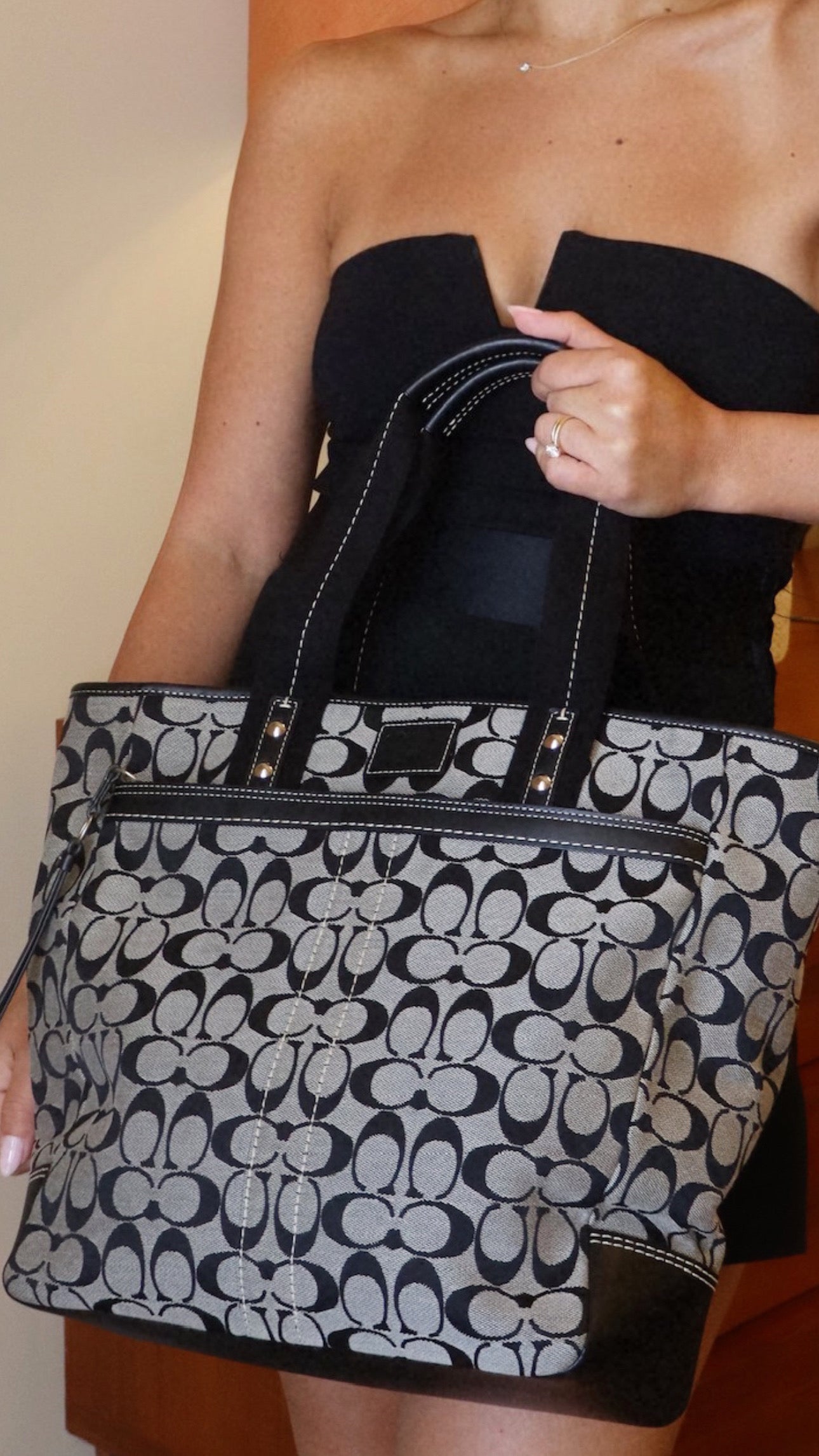 Coach signature