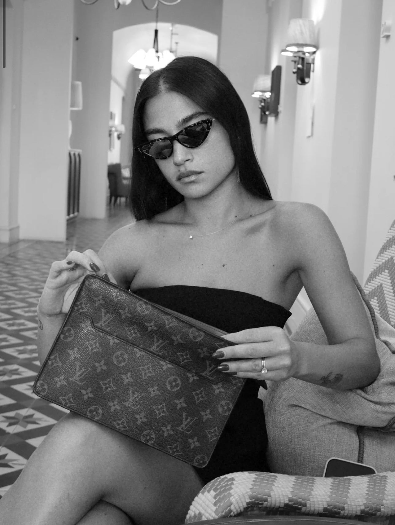 Louis Vuitton Homme clutch