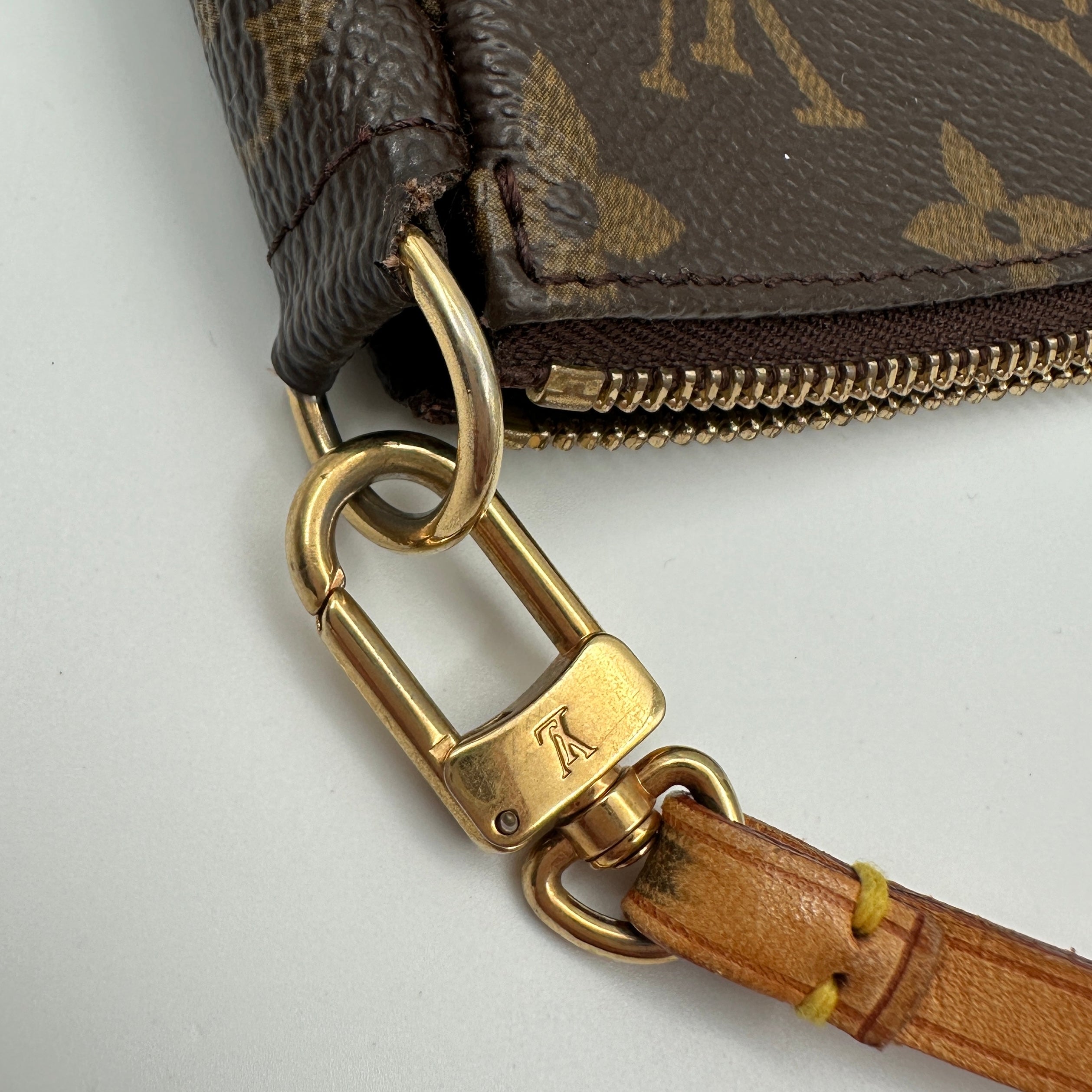 Pochette accessories