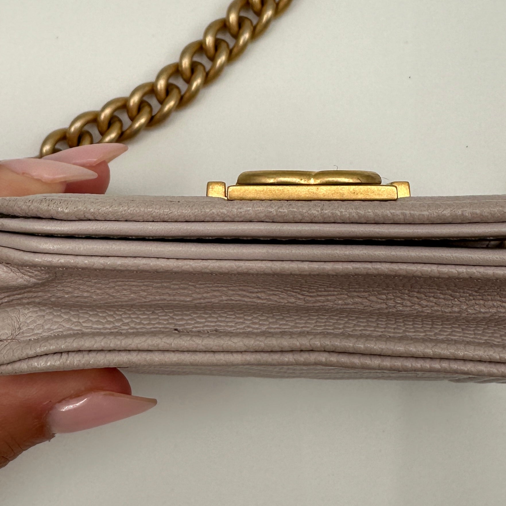 Chevron Boy Chanel Chain Shoulder Bag Calfskin Pink