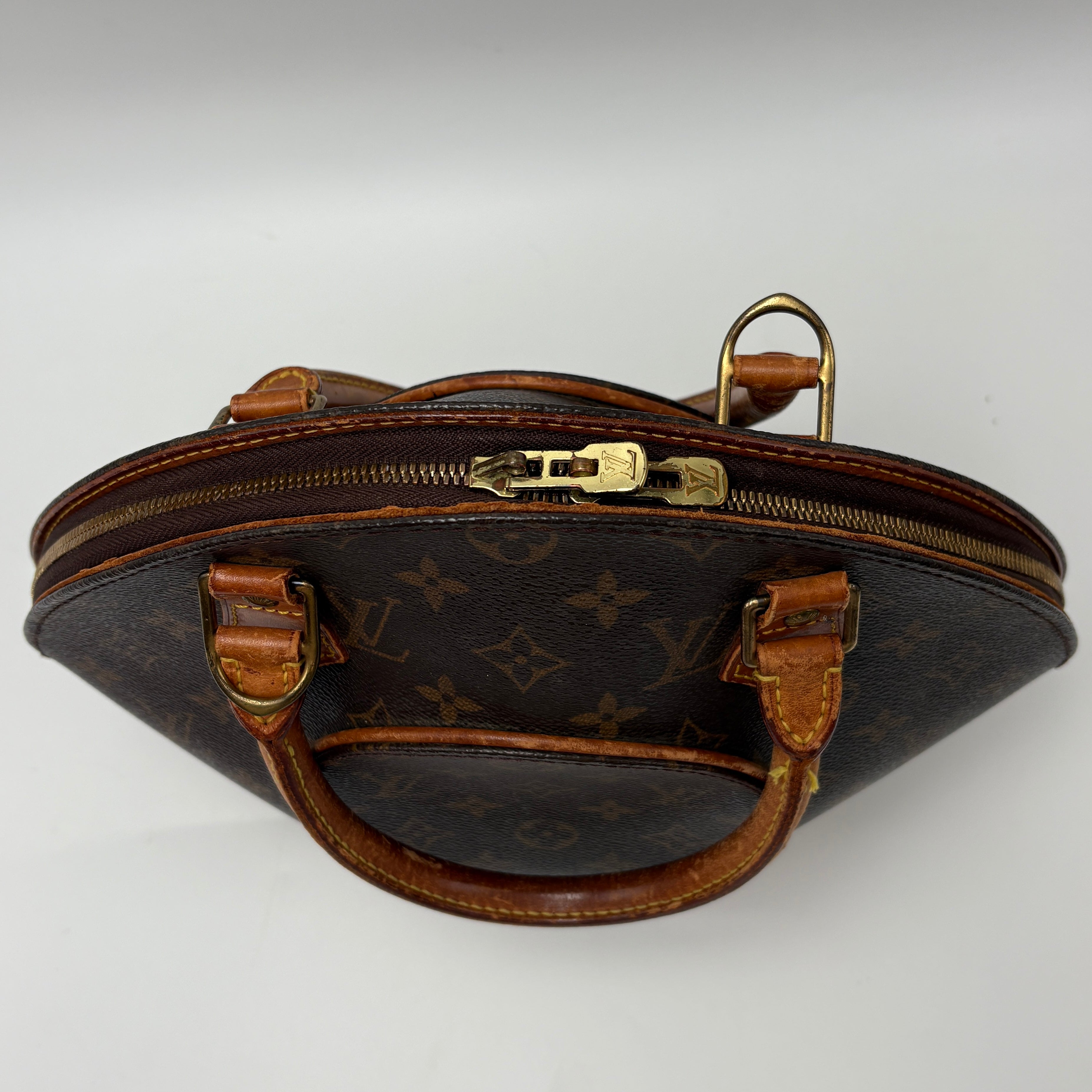 Louis Vuitton Ellipse PM Hand Bag