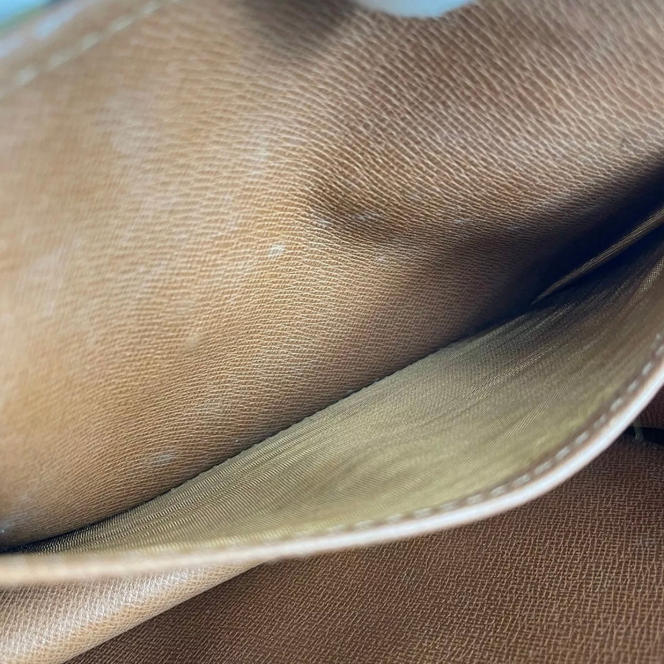 Louis Vuitton Monogram Pochette Dam PM Leather Brown Clutch bag