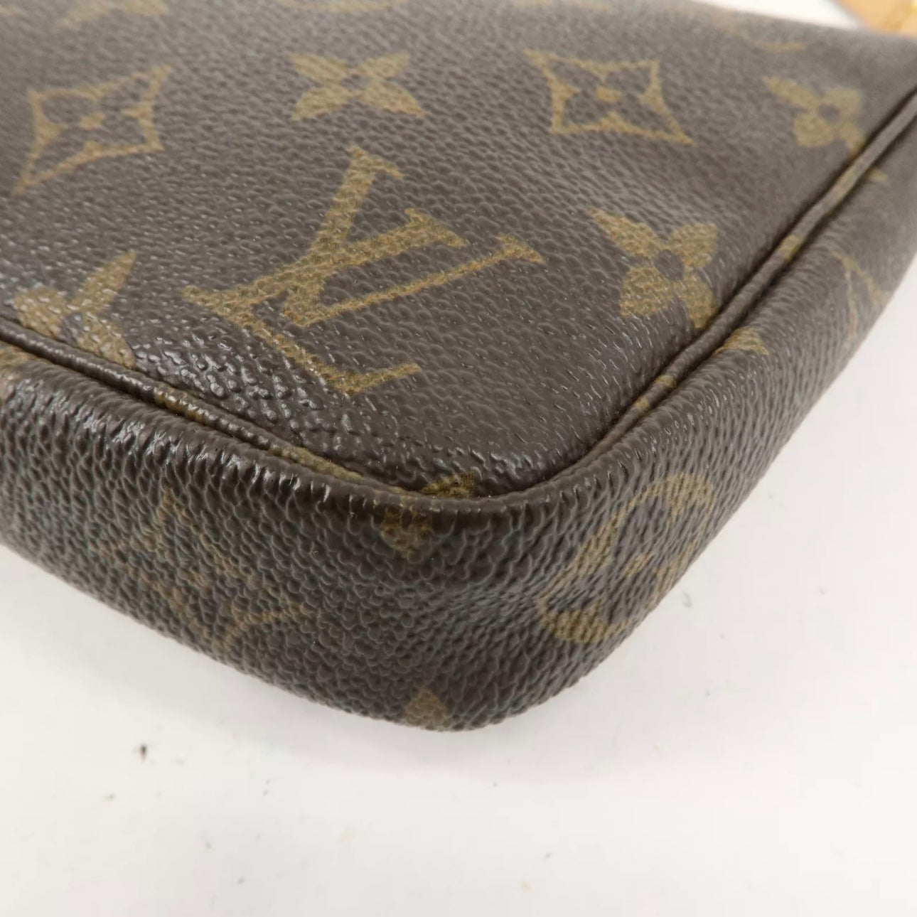 Pochette Accessoires Hand Bag