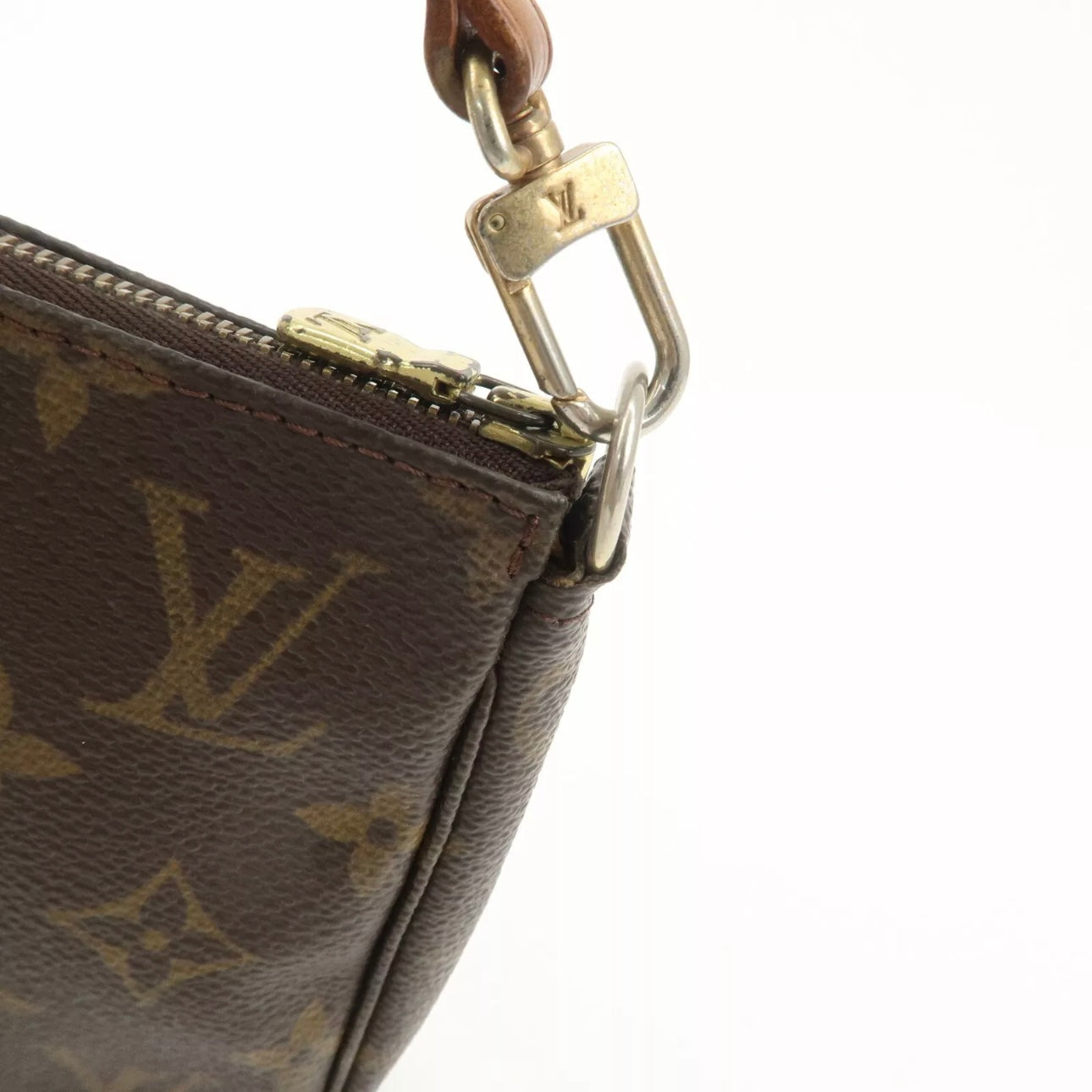Louis Vuitton Pochette Accessories