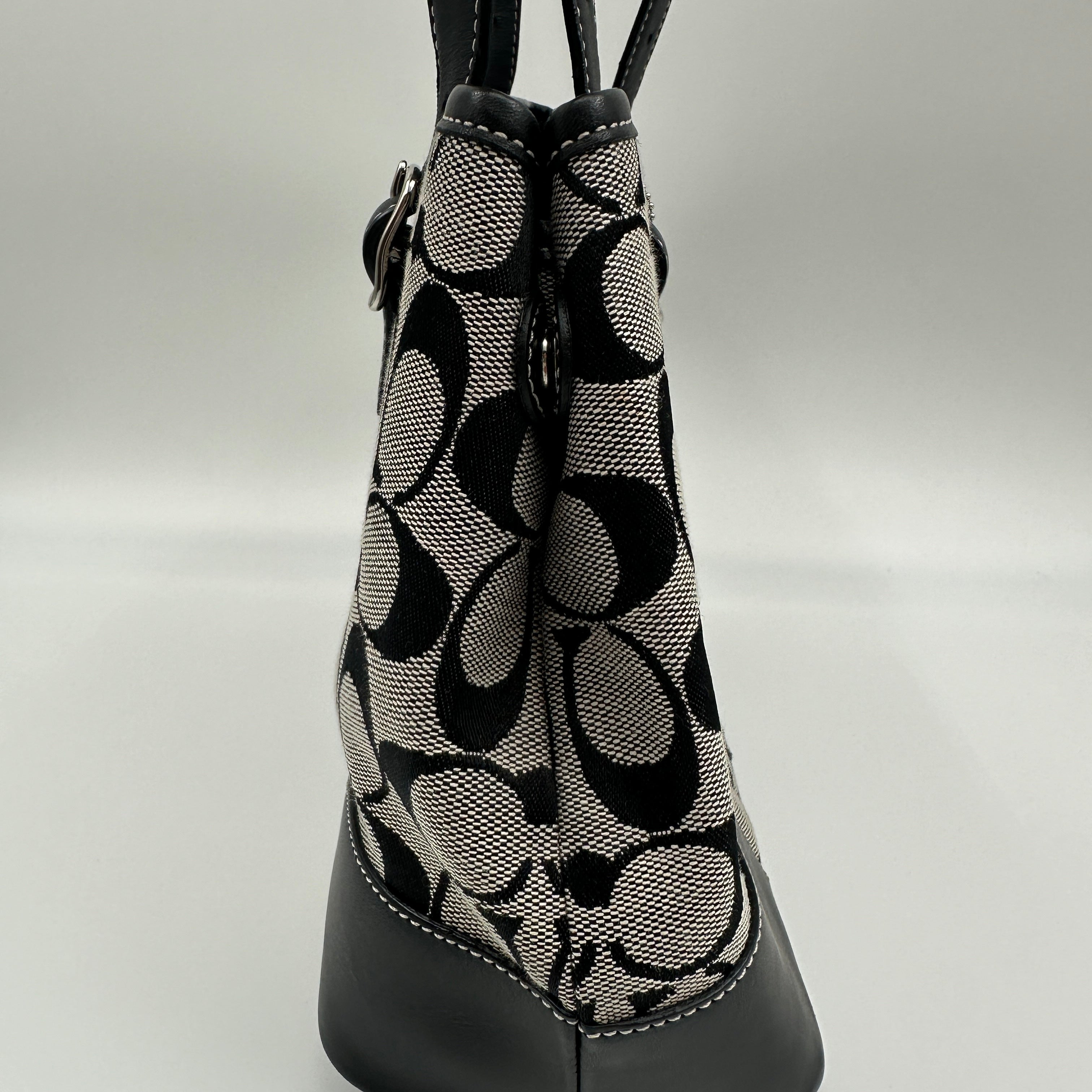 Signature Handbag Black Canvas/Leather