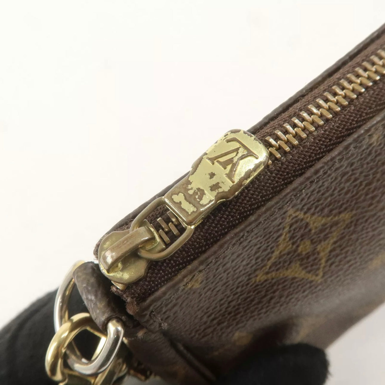Louis Vuitton Mini Pochette Accessoires